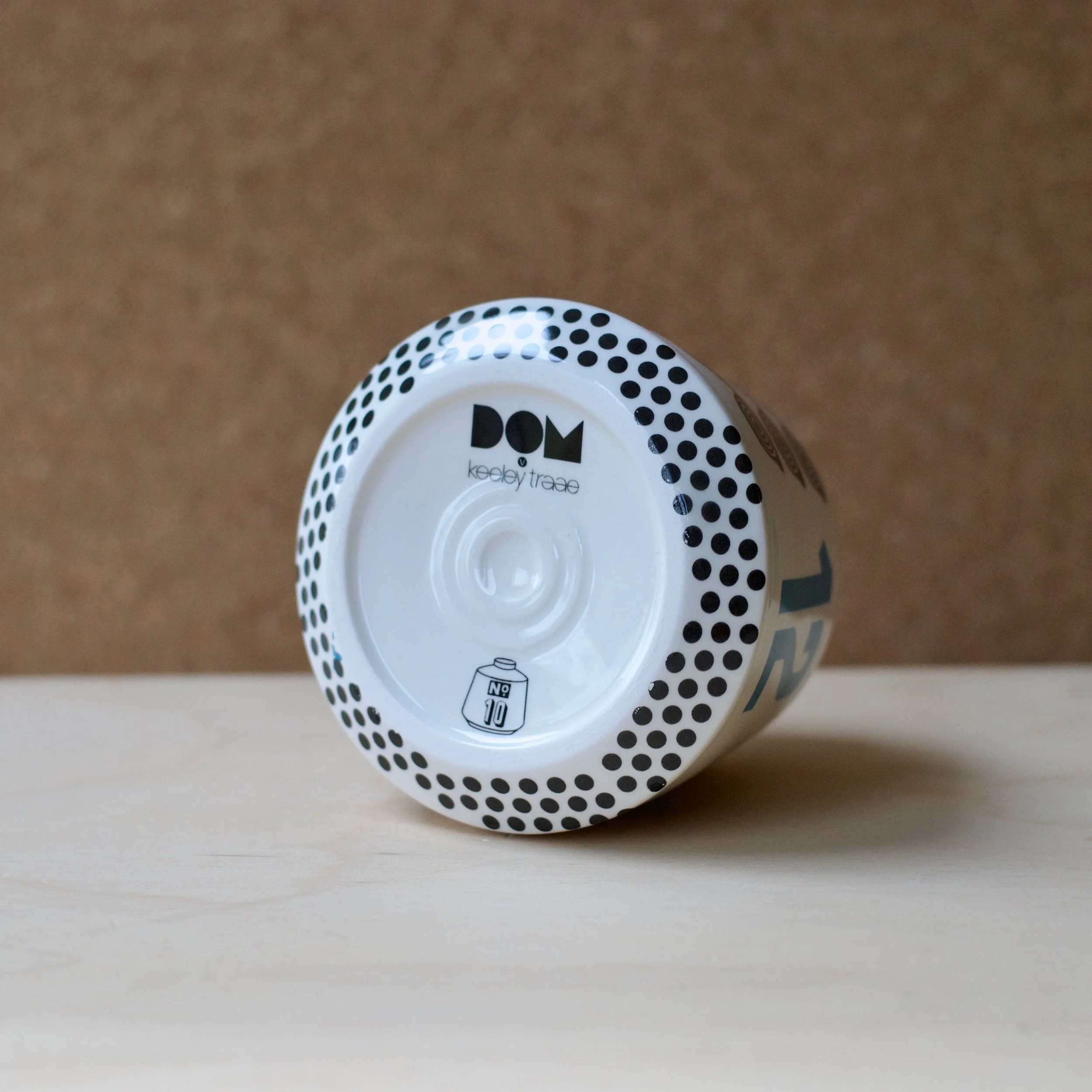 DM KT Vase 12 backstamp - 1.jpeg