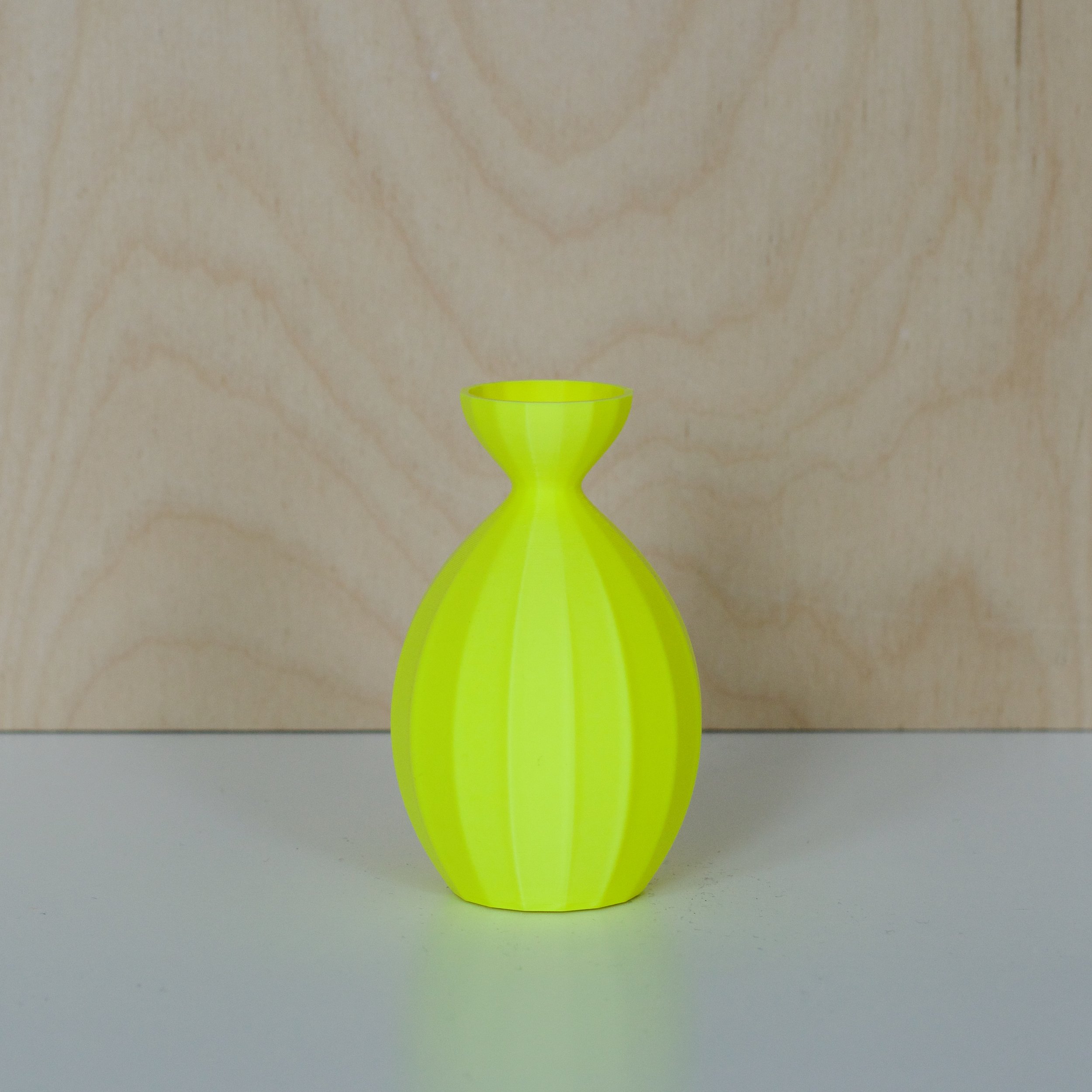 KT 04 neon yellow - sample sale - 1.jpeg
