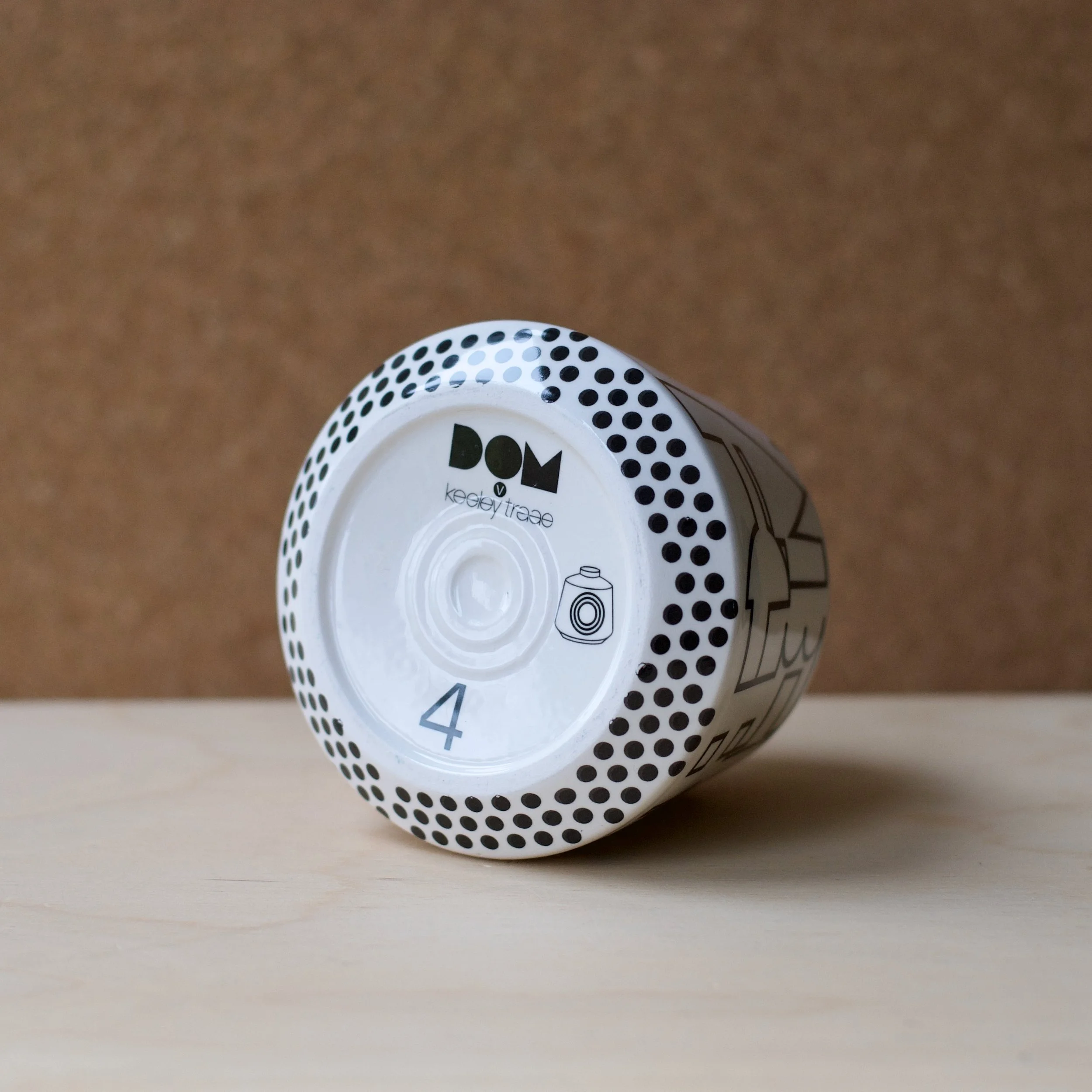 DM KT Vase 4 backstamp - 1.jpeg