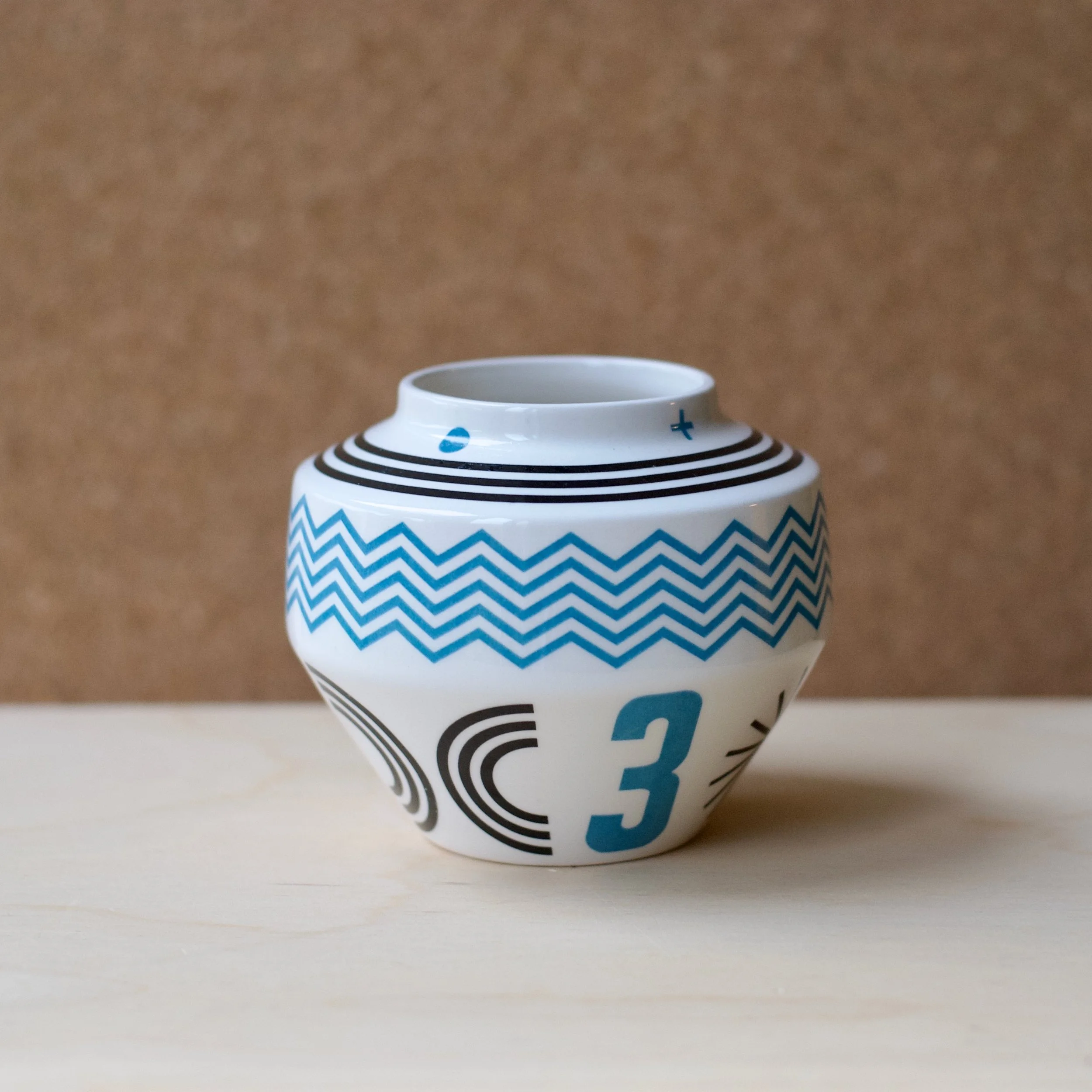 Ceramic vase with print decoration  - DM KT 15