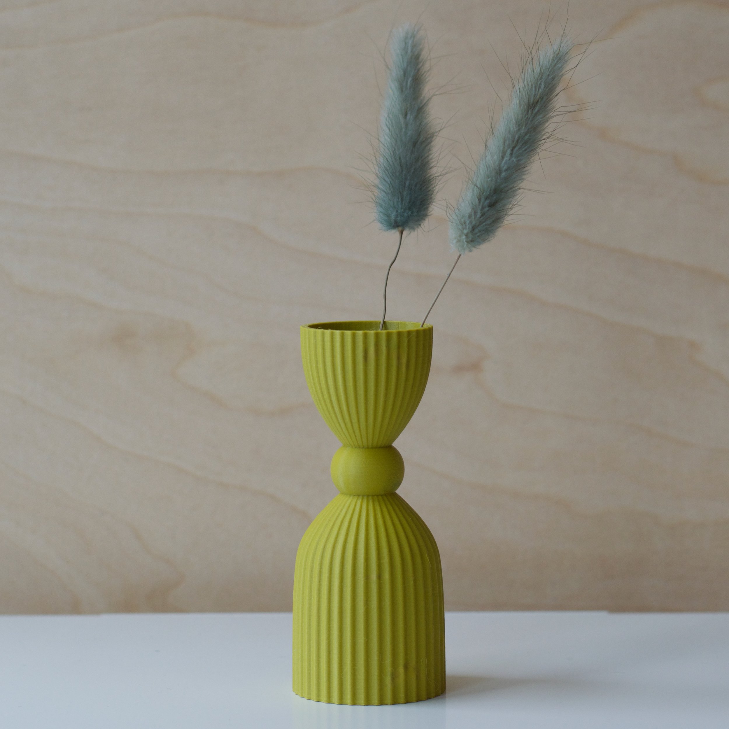 3d printed mini vase - KT 33 Olive