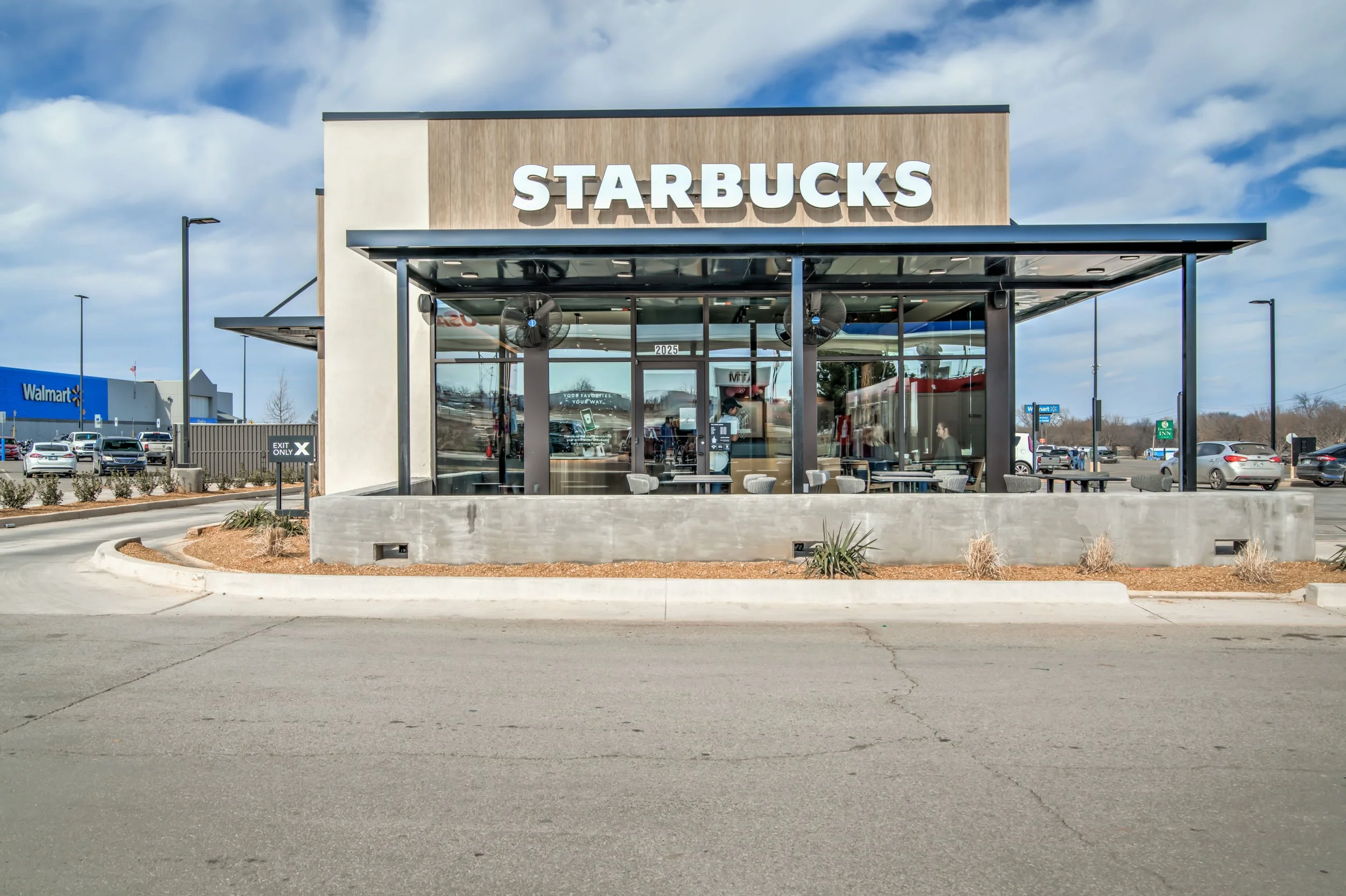 Starbucks Purcell EXT-10.jpg