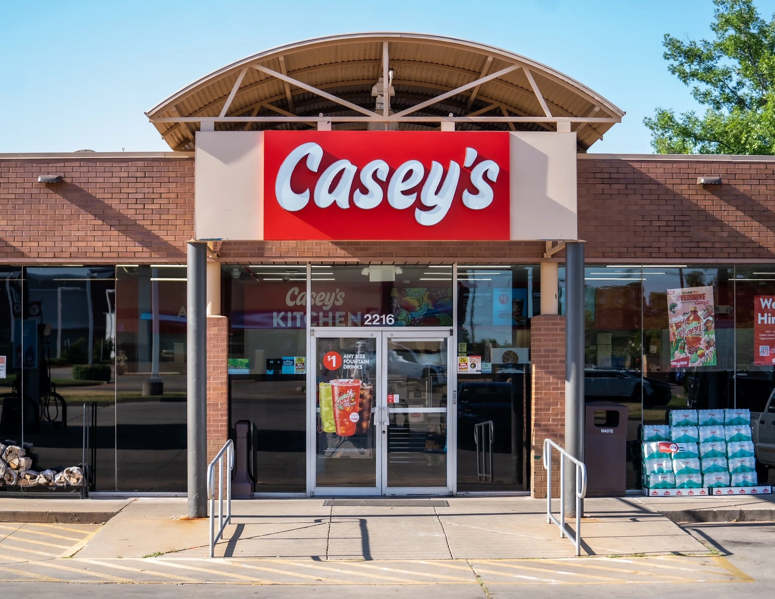 caseys2.jpg