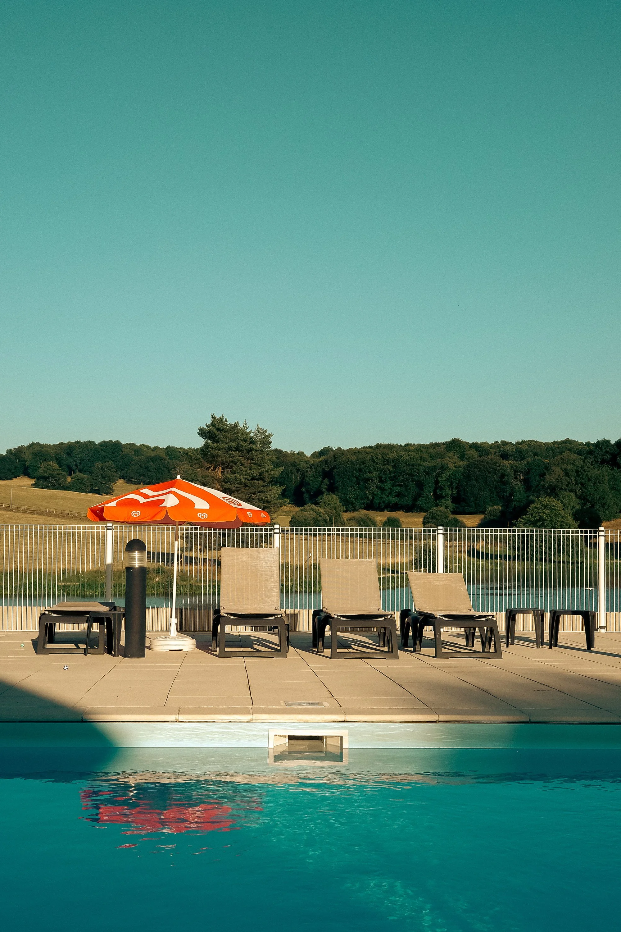 Poolside-0006267.jpg