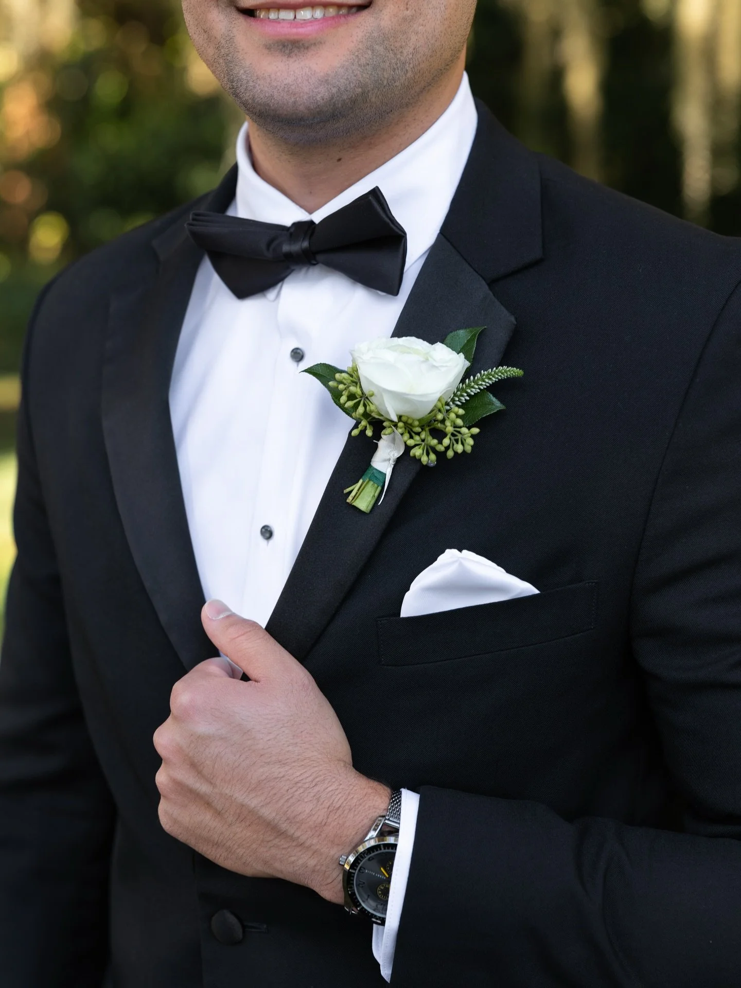 A moment for the groom and his boutonni&egrave;re!

photo: @bylaneydrew 
planning: @melaniepaigeevents 
venue: @luxmoregrande 
video: @samscottproductions 
dj: @vmasoundentertainment 
catering: @bigcitycatering 
makeup:@beforetheaisleweddings 
cake: 