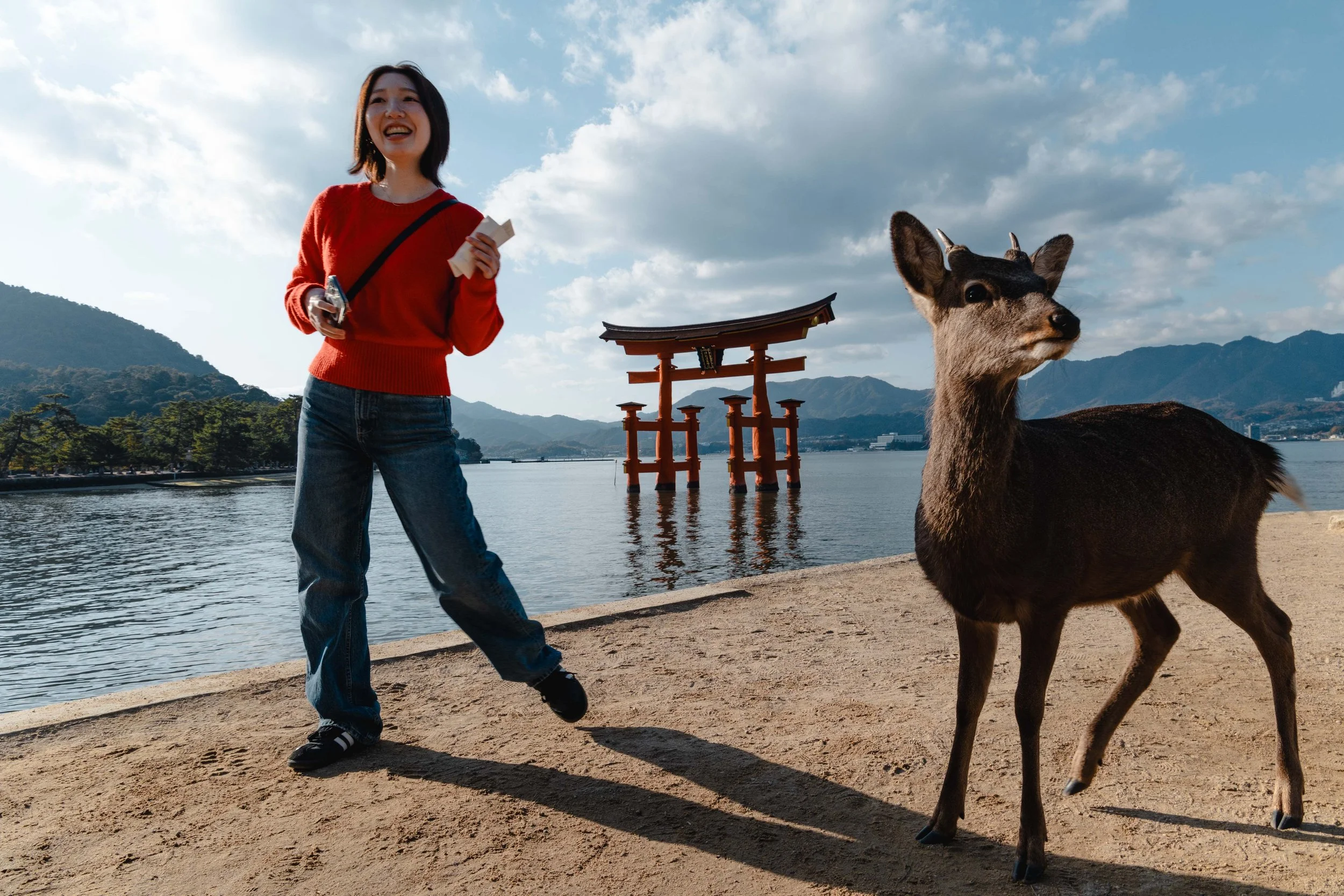 Hiroshima &amp; Miyajima Travel &amp; Street Photography Guide: Hiroshima Day Trip, Itsukushima Shrine &amp; Photography Spots