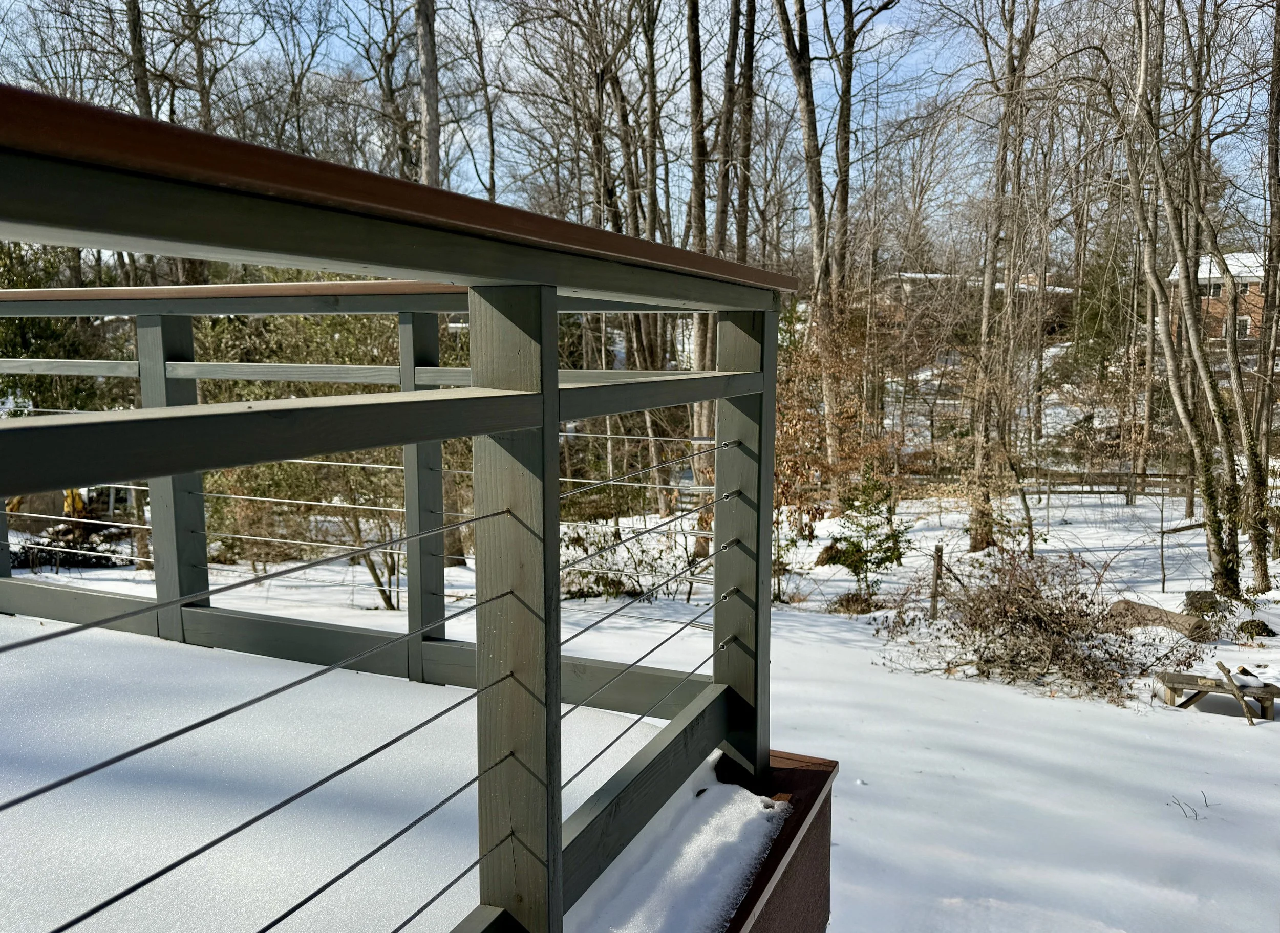 Deck rail snow.jpg