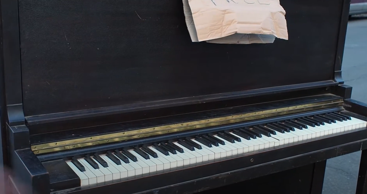 Maxwell Cabana 2018 Music Video