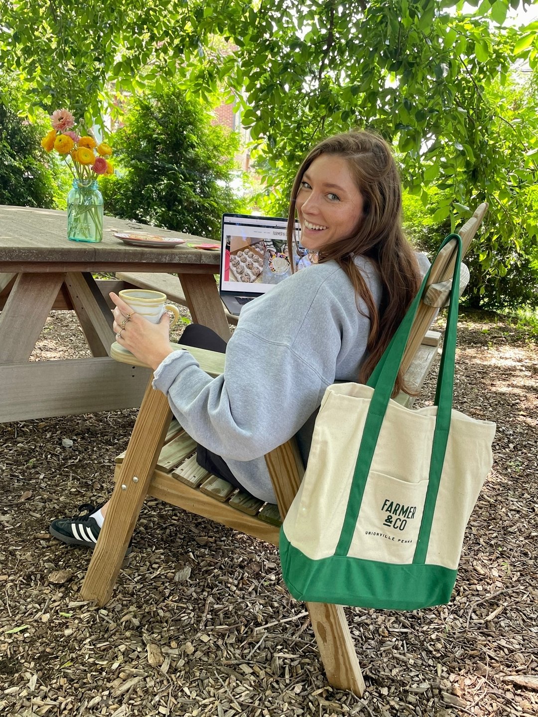 When you&rsquo;re Director of Operations of a coffee shop, having the right tools are important. Kayli chooses F&amp;C to supply her totes.​​​​​​​​​💁&zwj;♀️