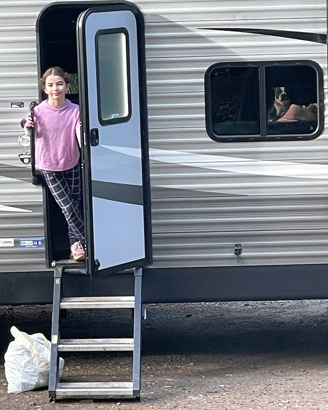 There’s no better way to teach your kids about the world than to go see it together. Rving turns every road trip into a science experiment, a history lesson and a memory rolled into one. Because some lessons can’t be found in a textbook,