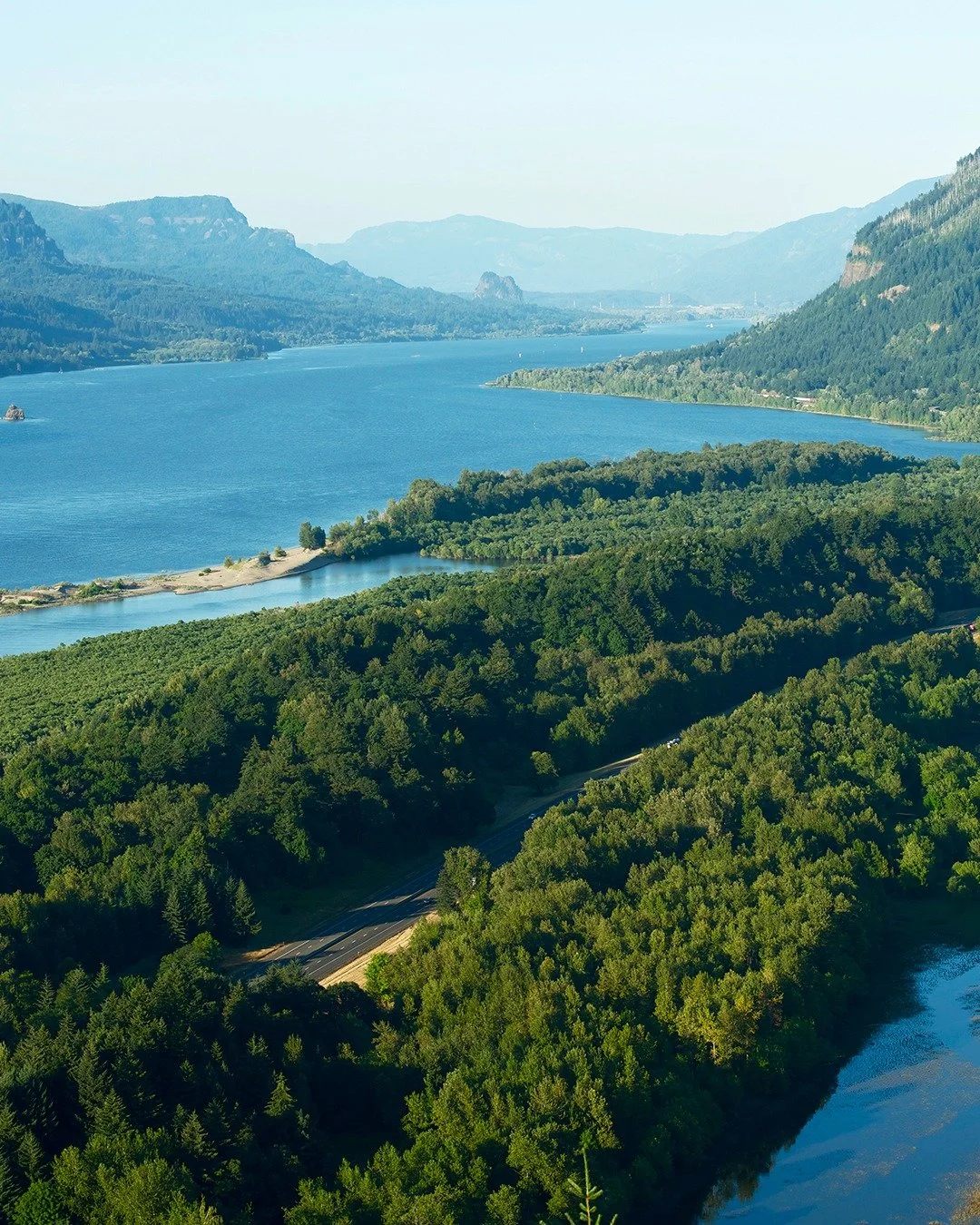 The Columbia River Gorge is one of those places that feels alive. Carved by wind, water and time shaping the landscape over thousands of years. Here you can feel the history in the air. It’s the Pacific Northwest at its most powerful and peacef