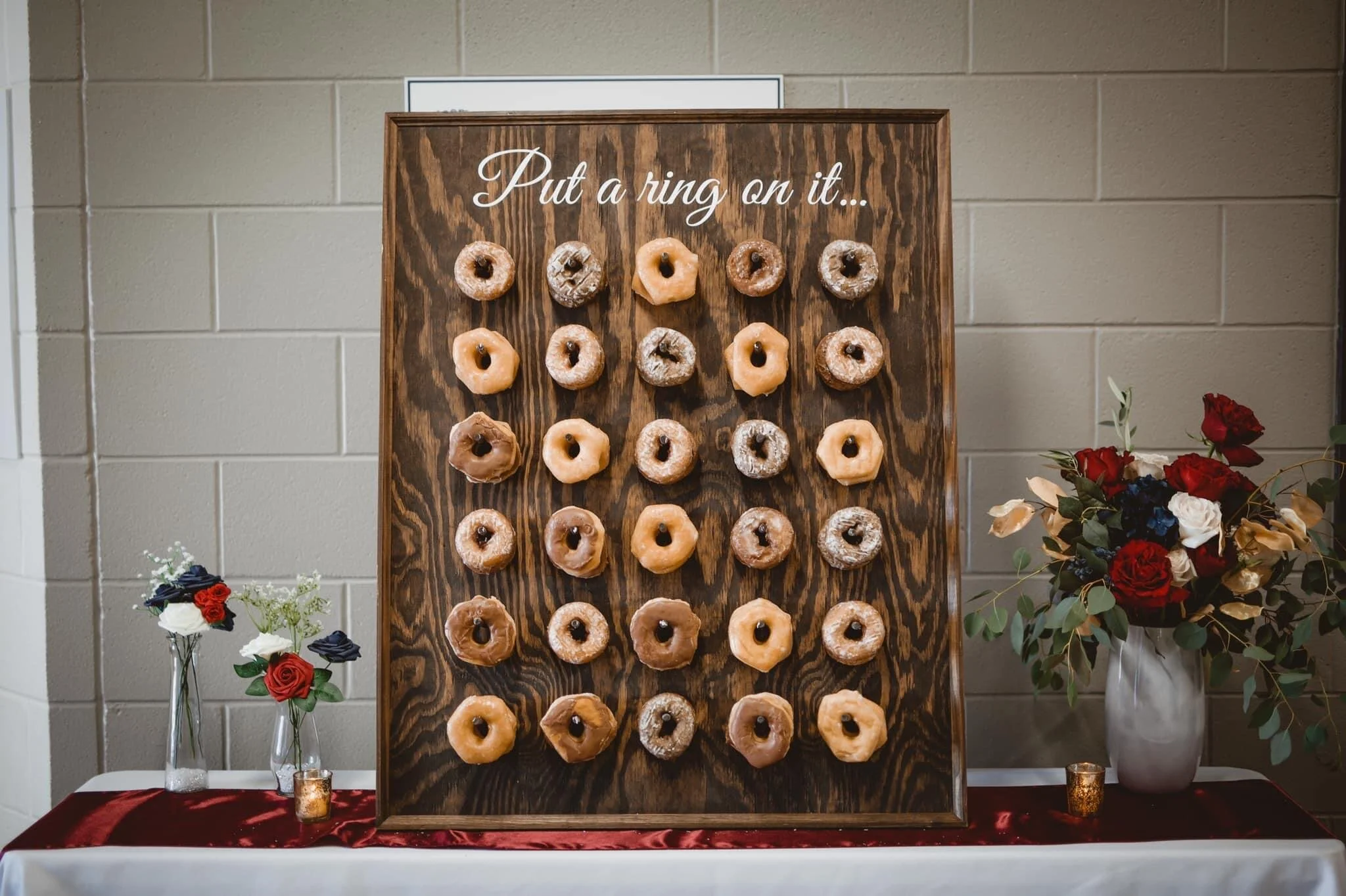 wood donut wall for wedding