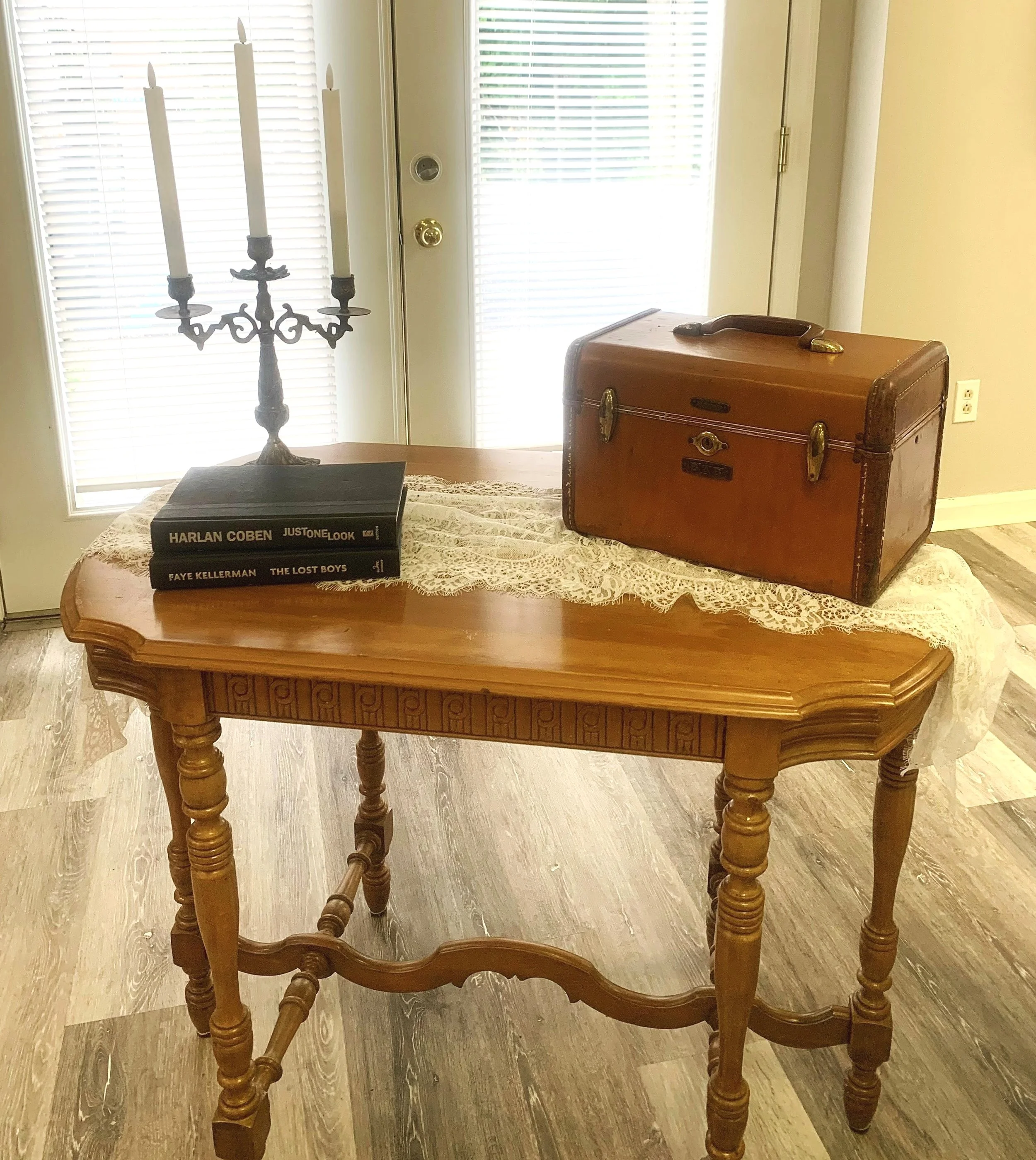 antique walnut occasional table with spindle legs