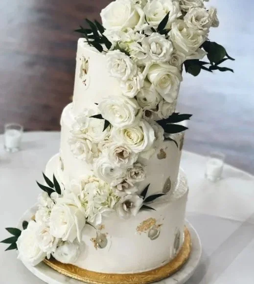 Wedding Cake Trends 2026: Styles, Flavors &amp; Creative Alternatives