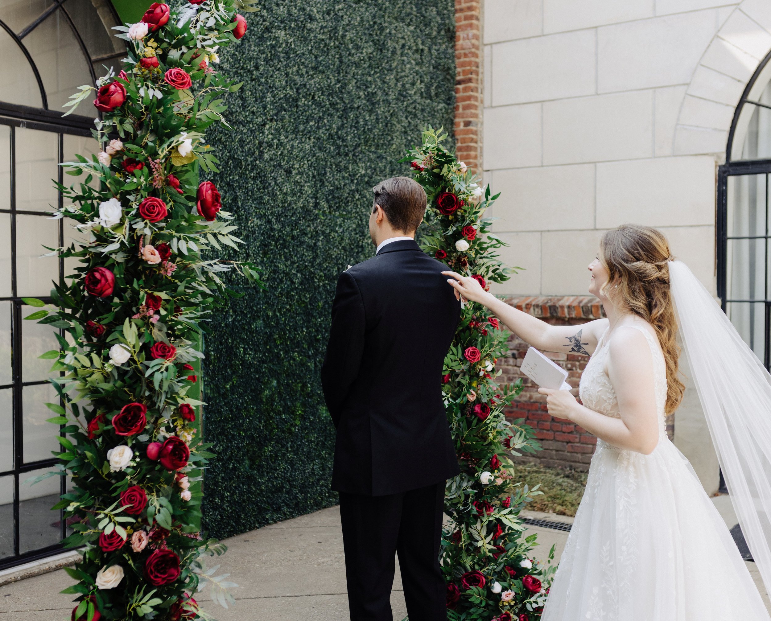 burgundy floral horn arch.jpg