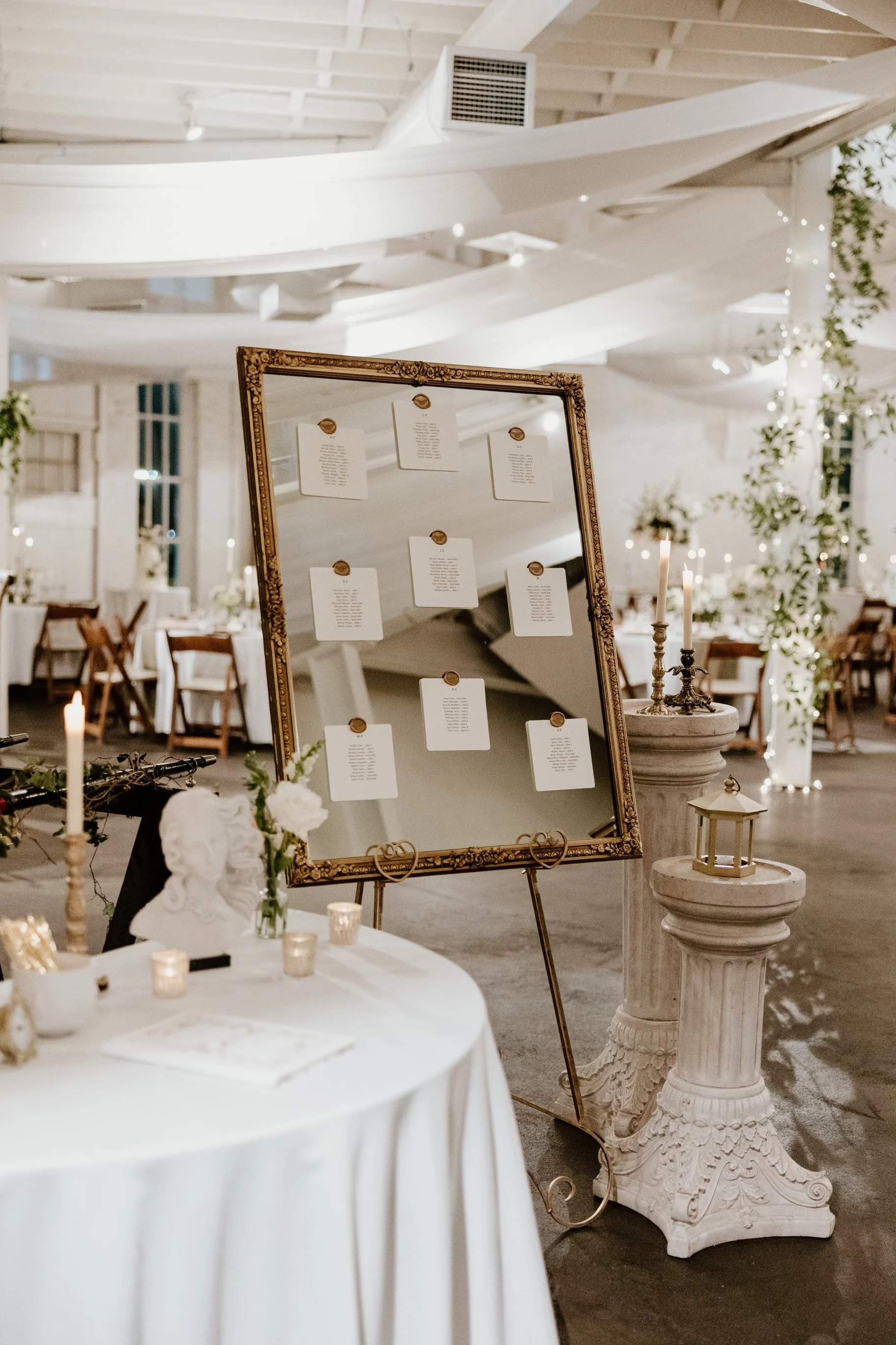 gold mirror seating chart.jpg