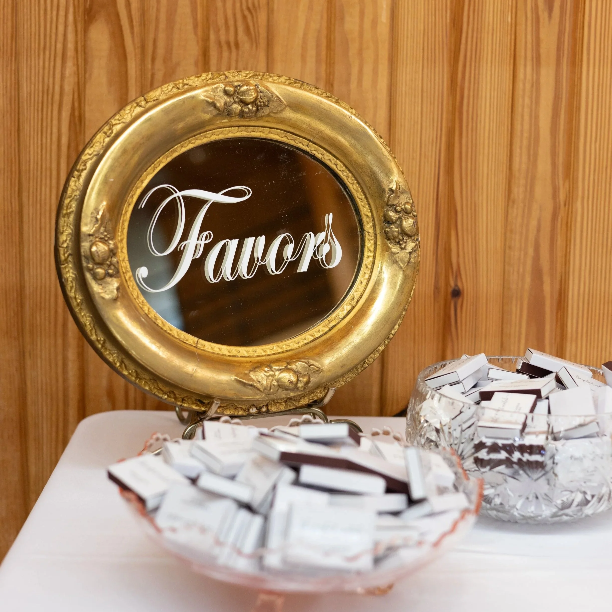 vintage gold small oval mirror for wedding sign