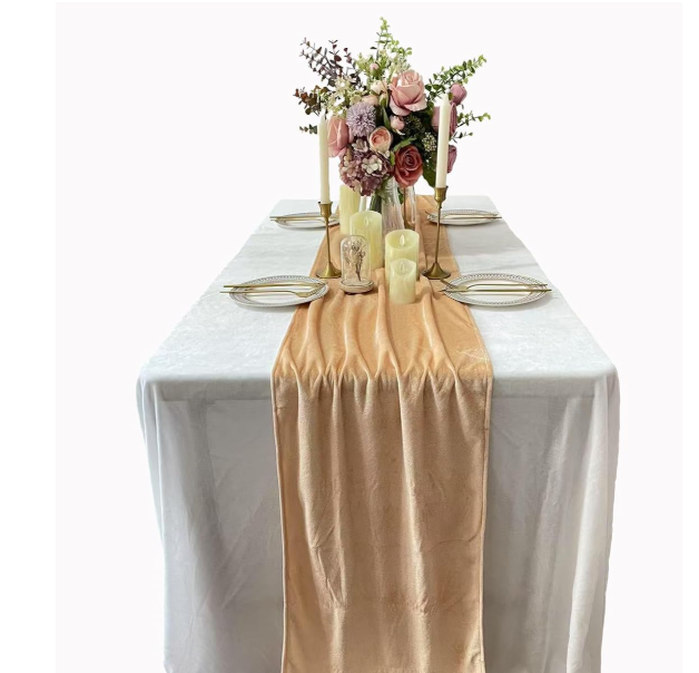 Table Runner, Velvet, Champagne Gold.png