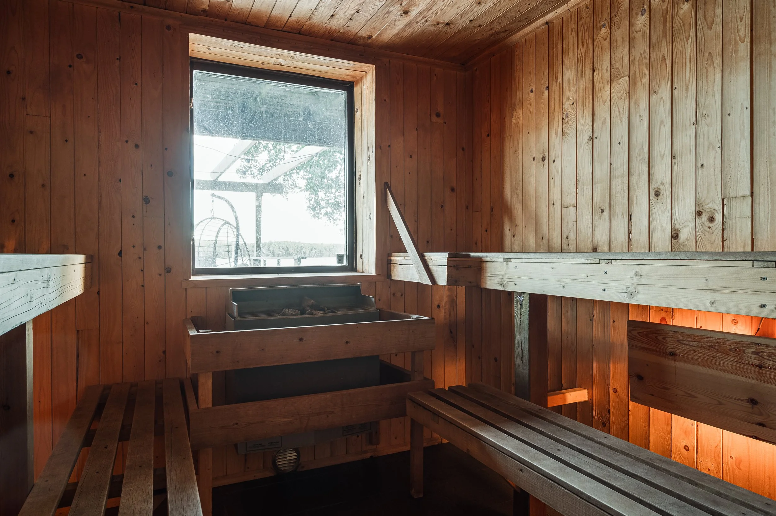 14 sits dry sauna 
