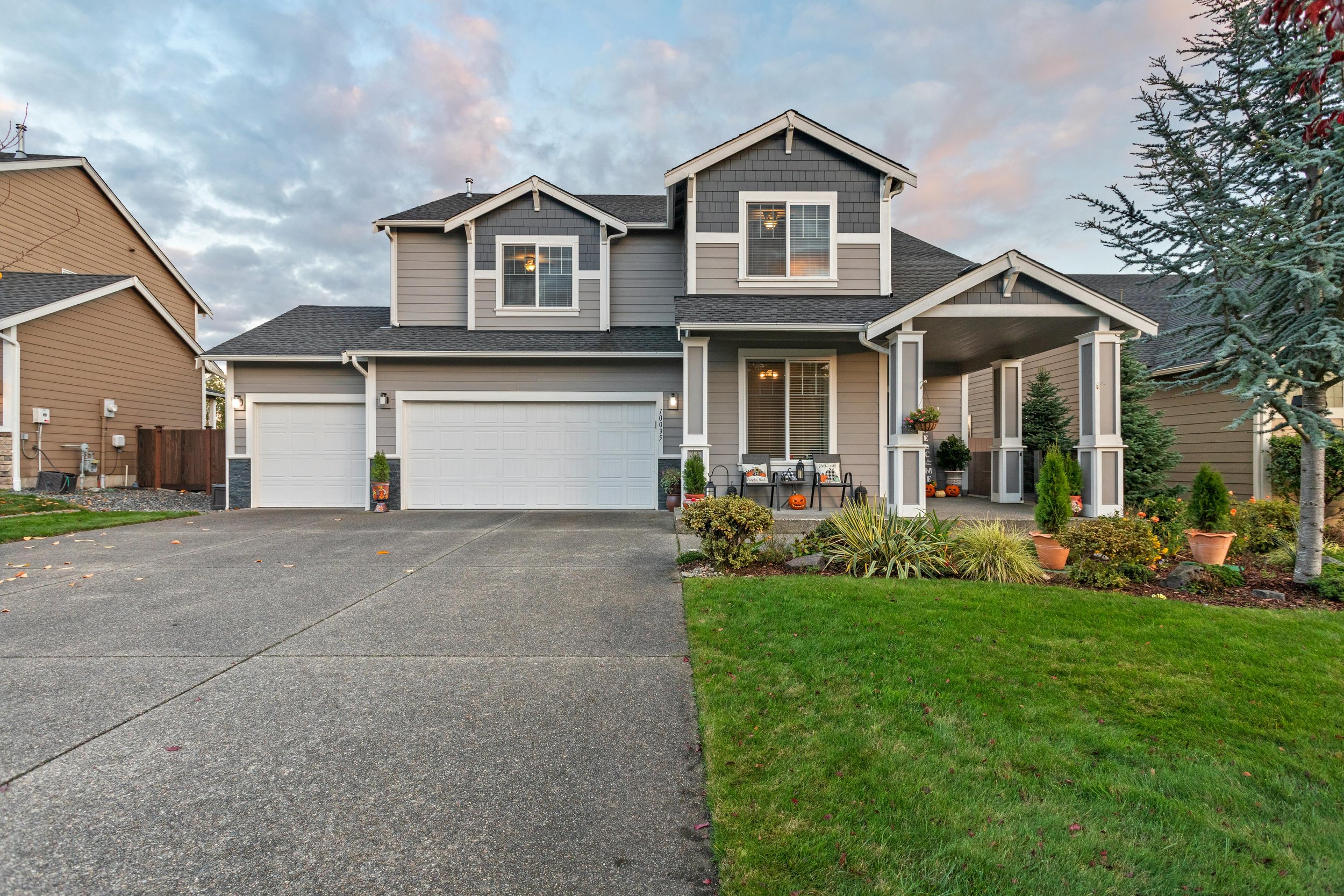 Keep Your Lawn Healthy and Green: Summer Lawn Disease Prevention in Western WA