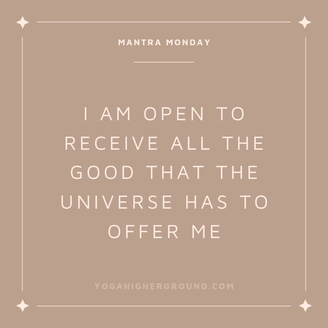 OPEN TO RECEIVE!✨️
Do you ever have those moments where you feel stuck and can&rsquo;t stop laughing because of all the wrong things that keep happening? This is a good mantra for those times. Or maybe you feel GREAT, and life is slowly unfolding for
