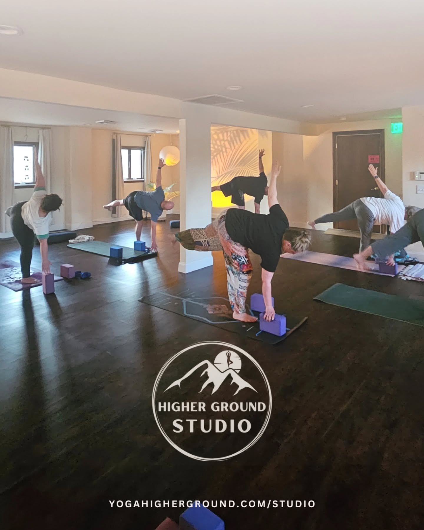 The sun is out ☀️, the birds are singing 🎶… time to unroll your mat and flow into the day.
This weekend is supposed to be beautiful! We offer both Sat & Sun morning classes. Come start your morning with some movement!🧘‍♀️✨
Sa