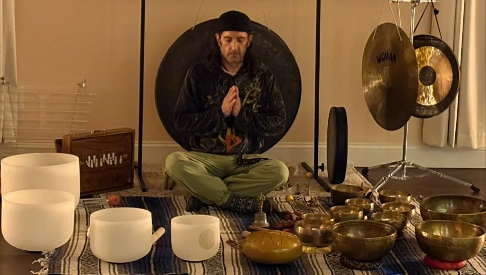 Enter into a tranquil state of being with healing sounds and vibrations by Michael McCullough. In this group sound healing session, you'll experience a short guided meditation followed by a heart centered multi-instrument journey in sound and vibrati