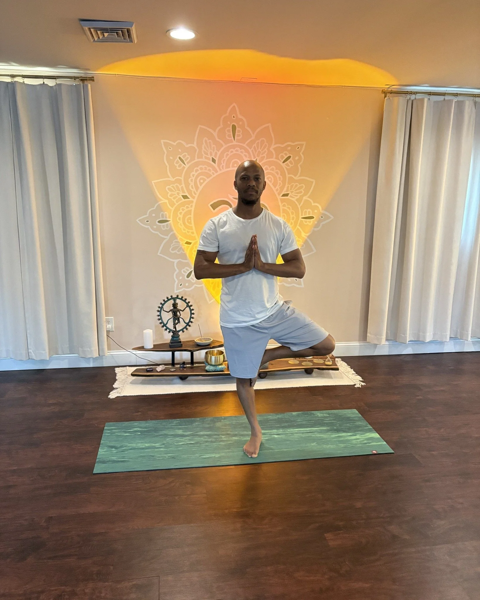 We are excited to welcome Antoinne Reaves who will guest teach Recovery Yoga on May 1 at 6 PM! Antoinne completed teacher training with Transformation Yoga Project and is continuing his yoga journey with Higher Ground. Come out to support Antoinne an
