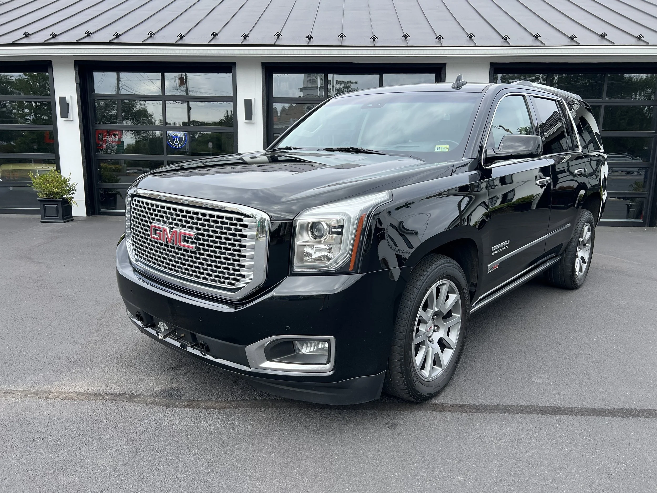 2017 GMC Denali Hennessey HPE650 (650 hp)