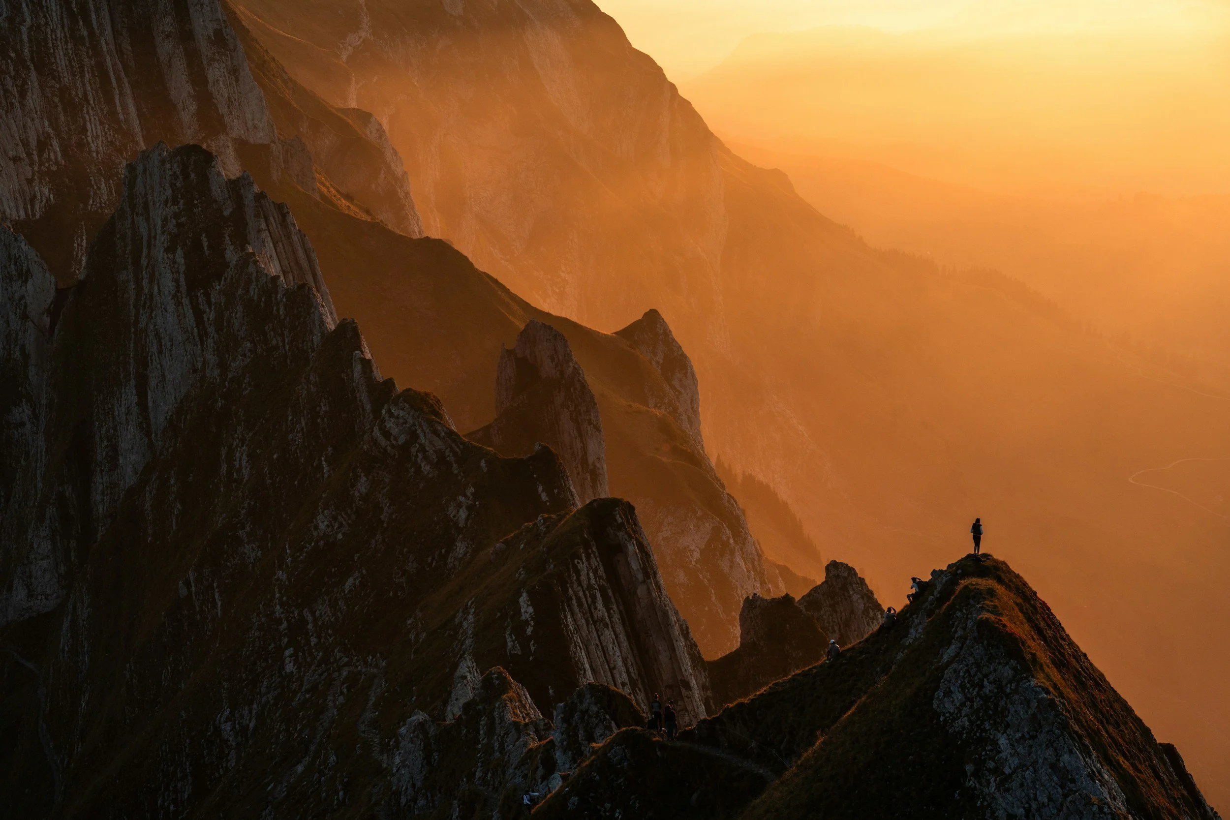 unsplash-image-2VjKWBjvyHc.jpg