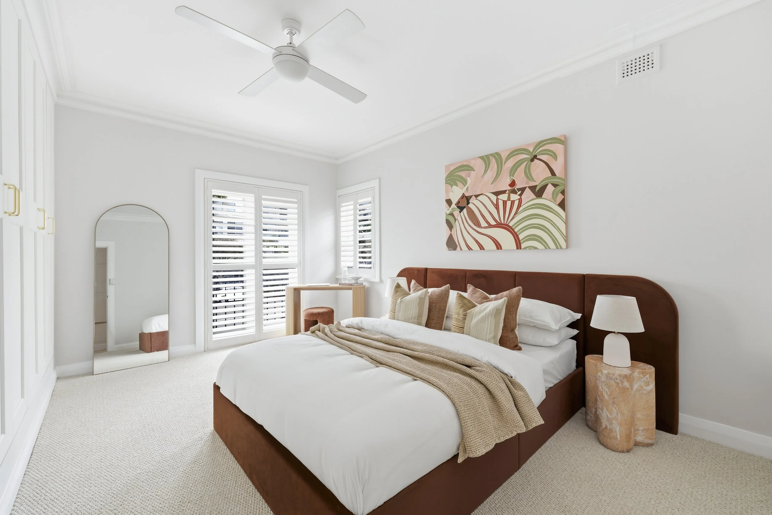 Bed 1.jpg