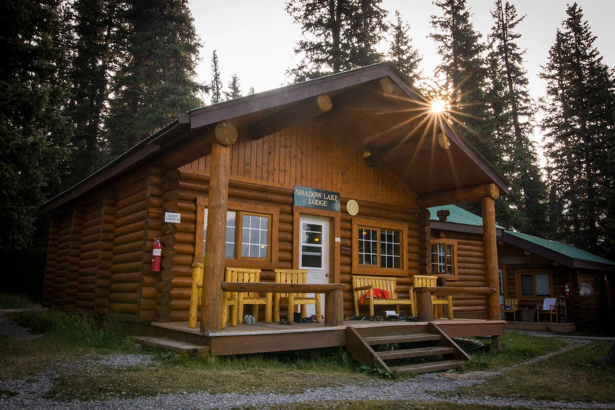 MOUNTAIN LODGE SPOTLIGHT: SHADOW LAKE LODGE — Crowfoot Media