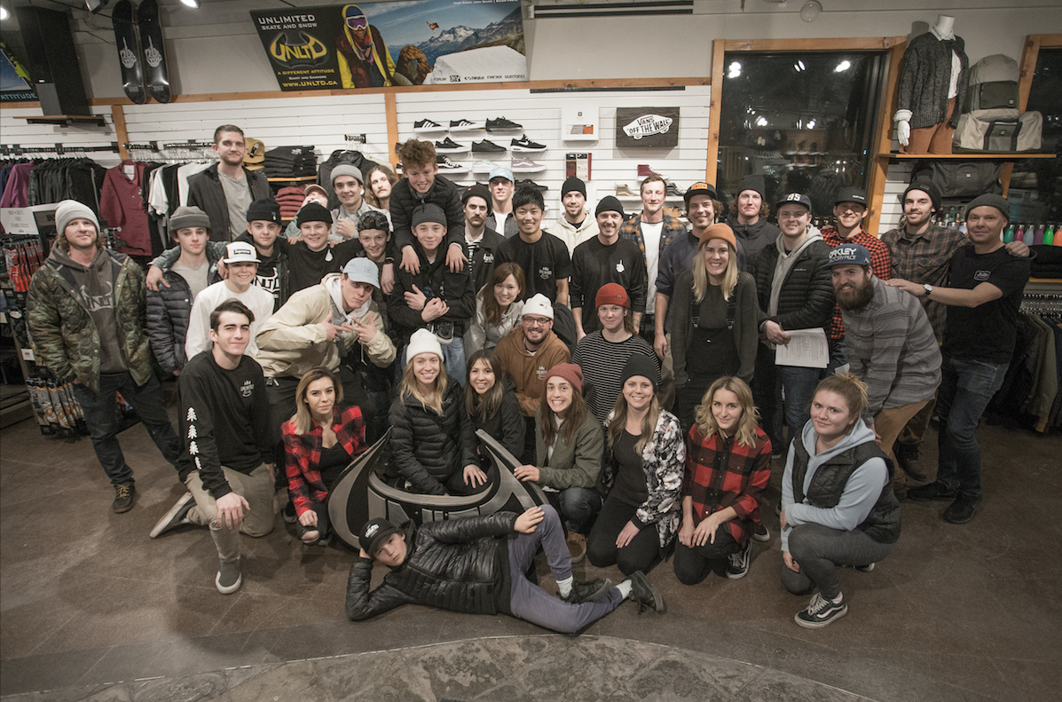  Team Riders and staff gather at Unlimited. Carlson is found back row, right-hand side. Photo by Tyler Parker Photography. 