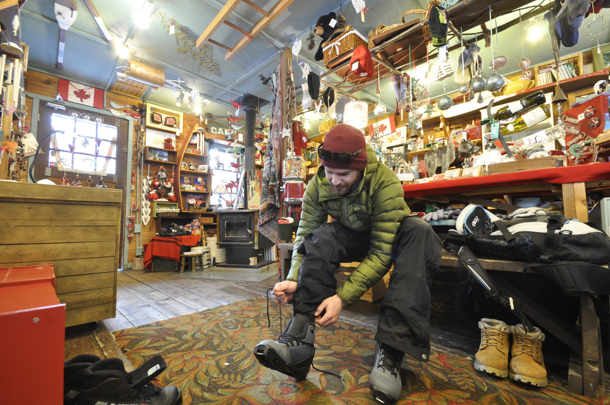  Gearing up for cross-country skiing. Photo by Tera Swanson 