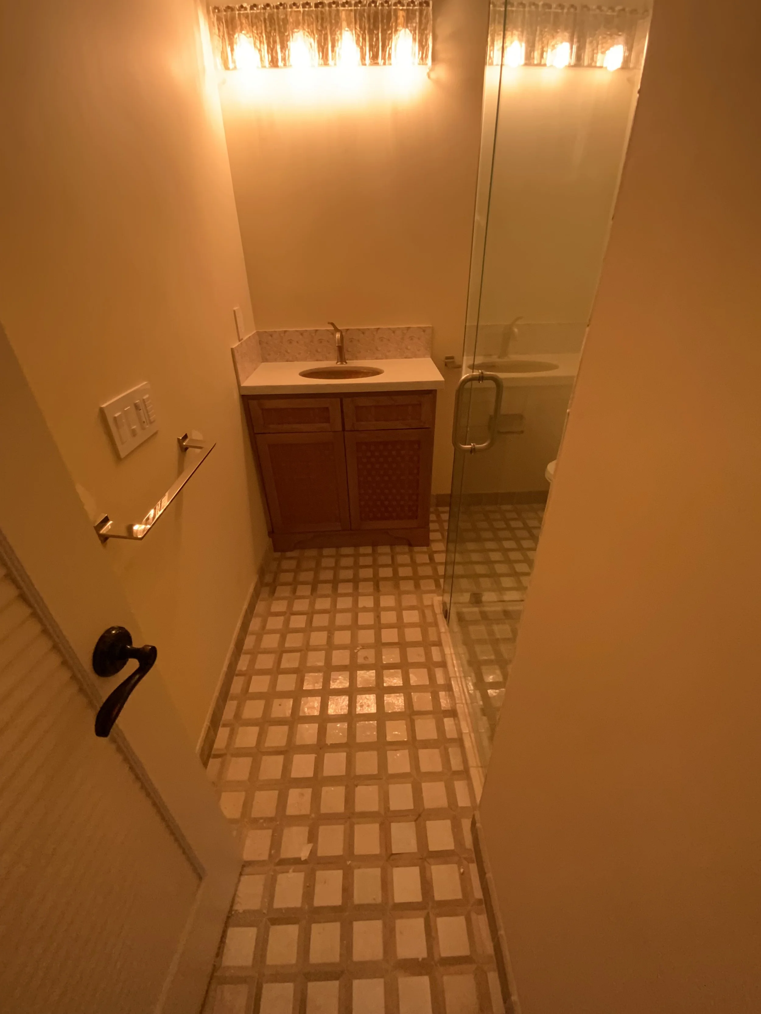 Tiled floor 