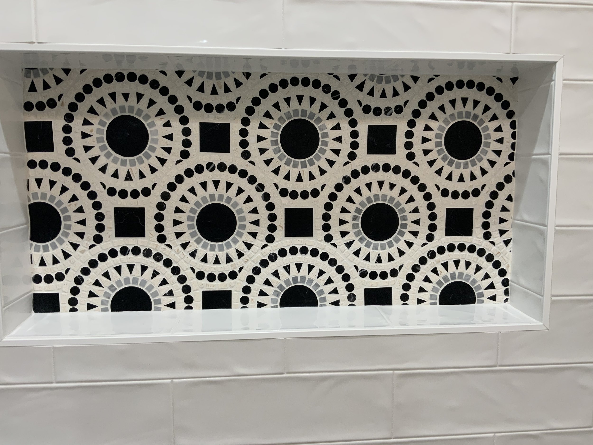 Shower shampoo niche tiled