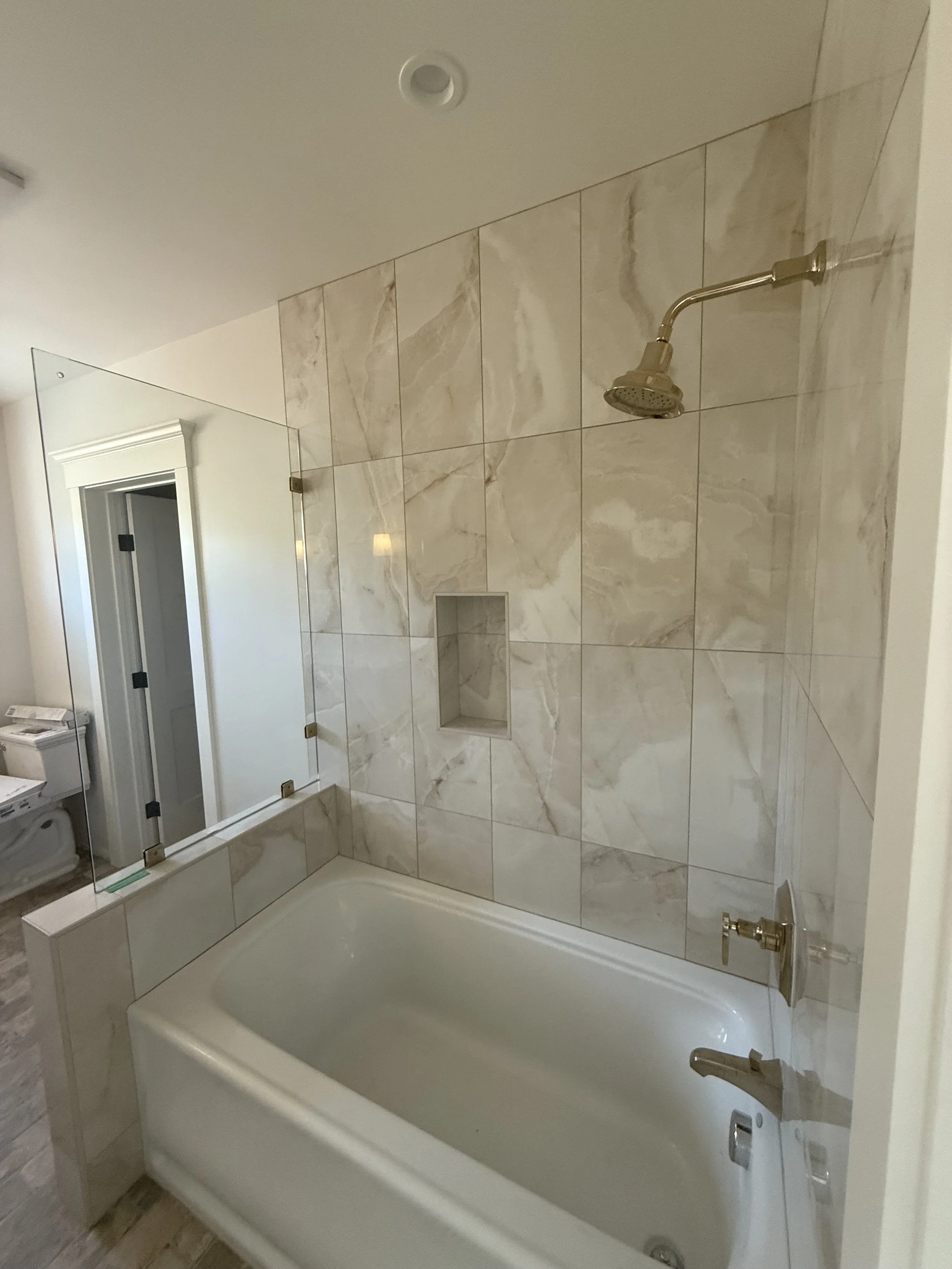 Tiled bathroom walls