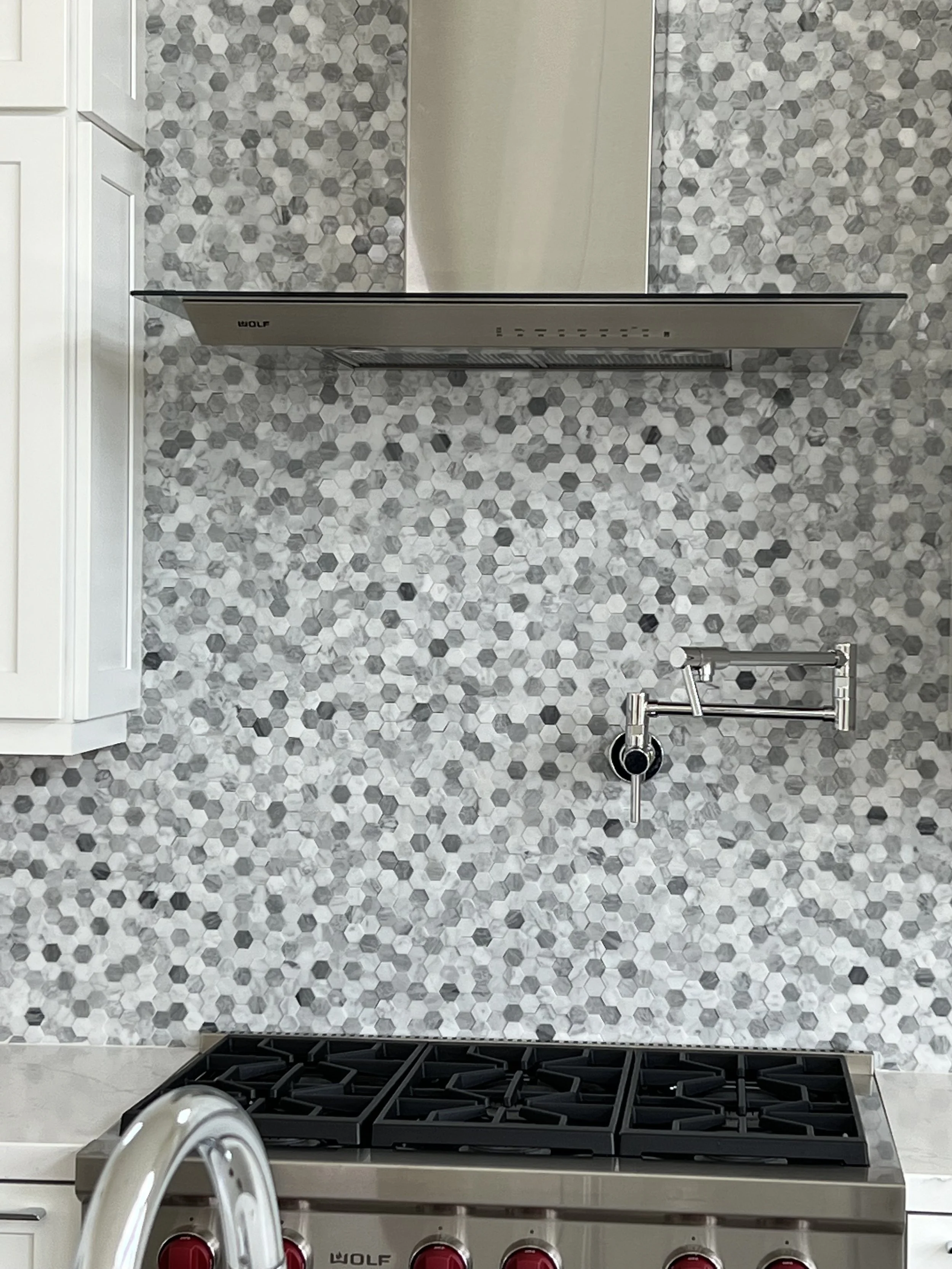 Tiled kitchen backsplash