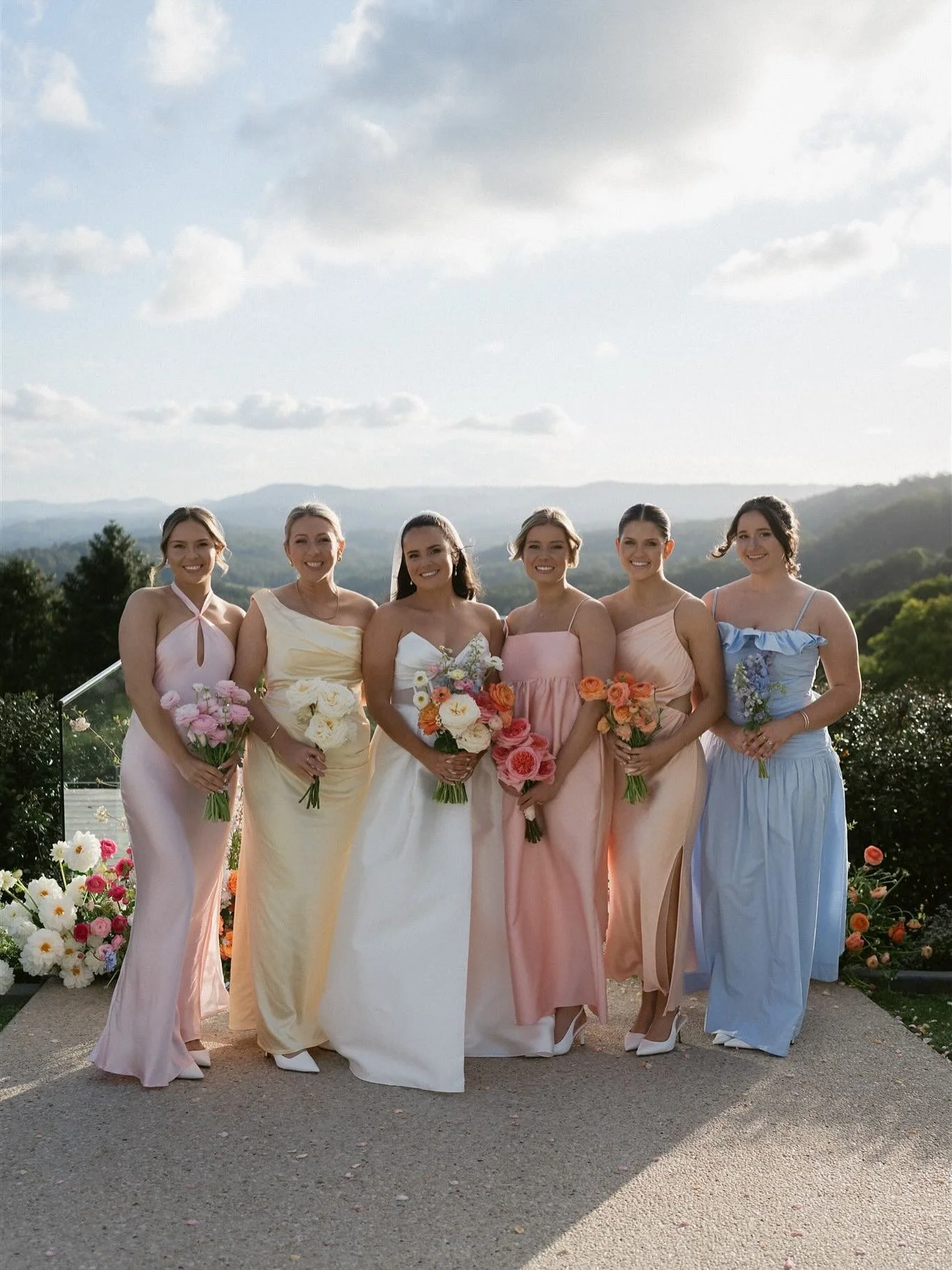 Maddie and her girls 🥹🥰

🏷️ 
Venue ~ @theolddairymaleny 
Photography ~ @estellaphoto 
Hair ~ @keighleycollective 
MUA ~ @sunshinebrides