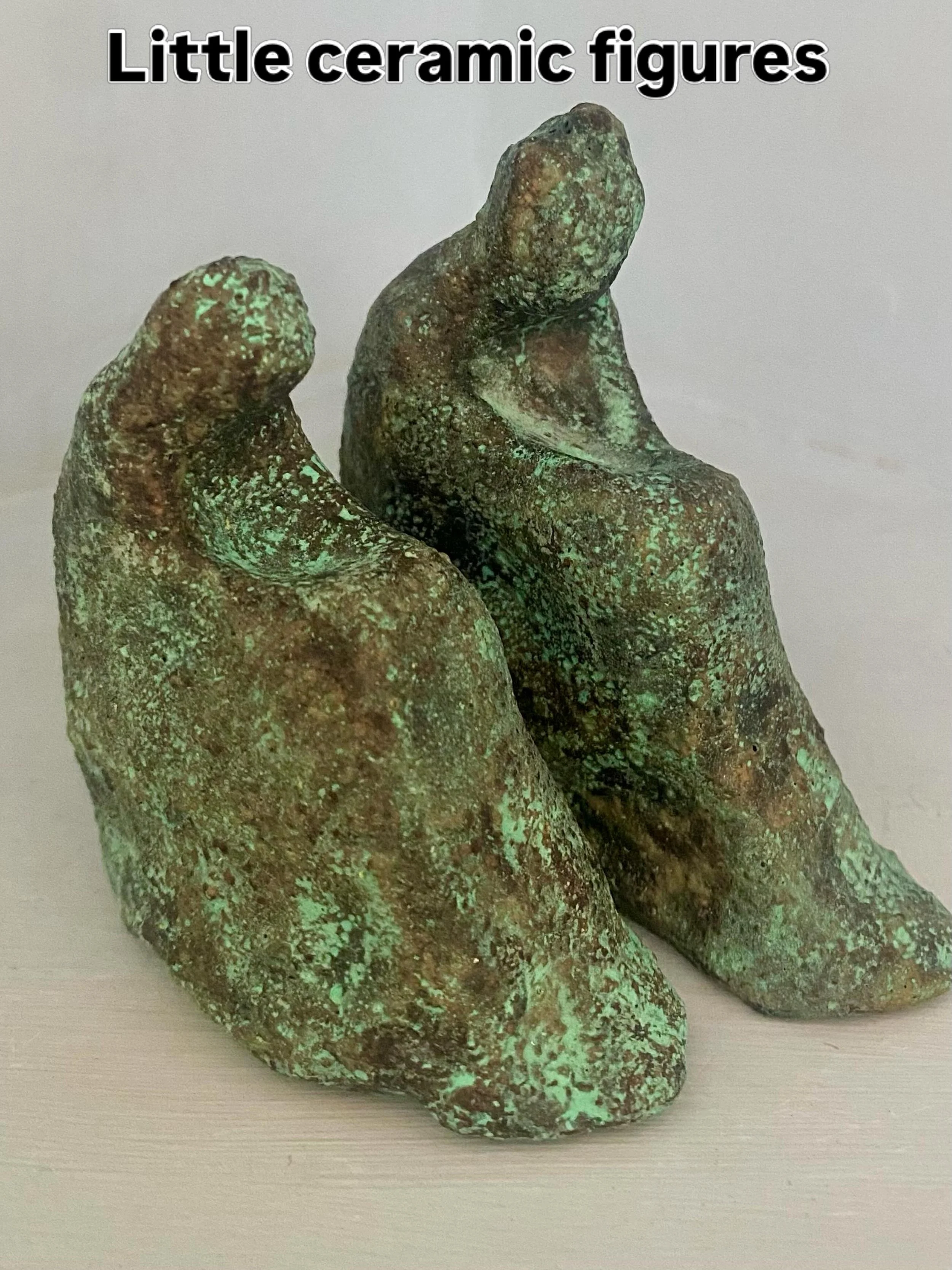Little ceramic figures ( they are little ) part of my exhibition 27th June - 5th July @starbrewerygallerylewes #sittingfigures #ceramic #interiordesign #sussexartist