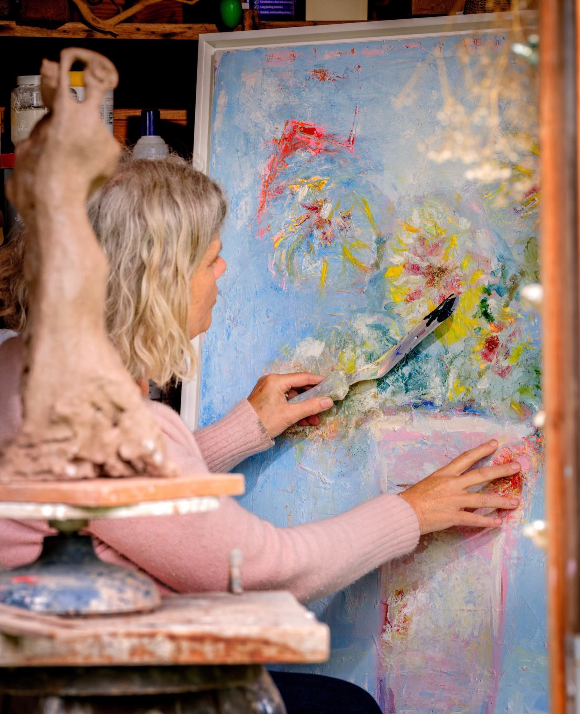 Sarah Money Sculpture &amp; Painter ..
@jimholdenpics #artist #contemporaryart #artcollector
