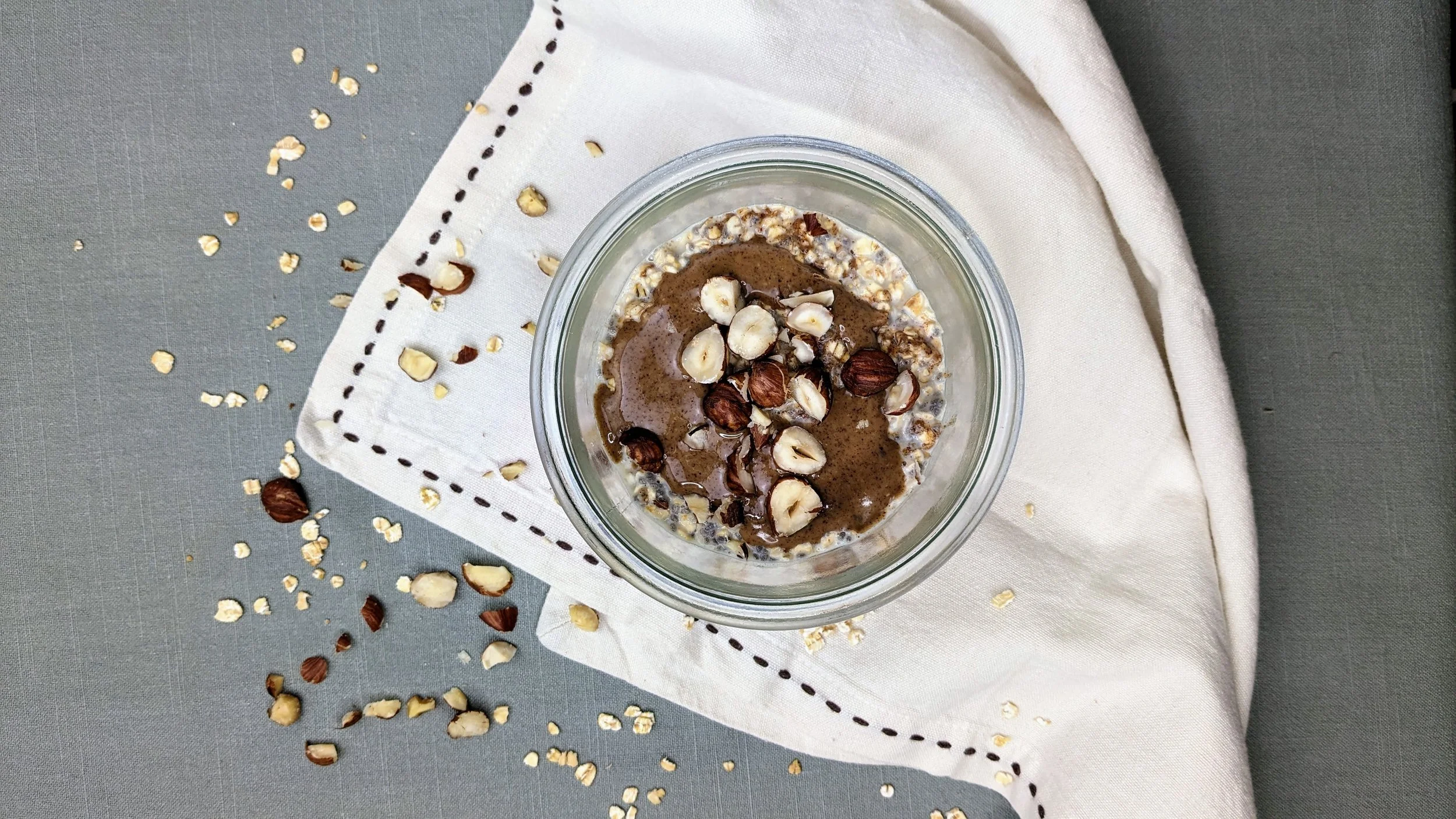 Recette overnight: flocons d’avoine et graines de chia