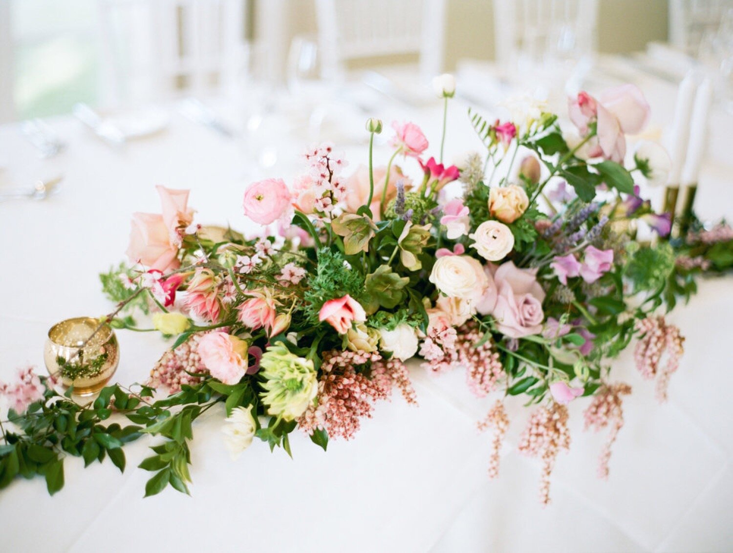 bridal party table flowers at milton park ballroom