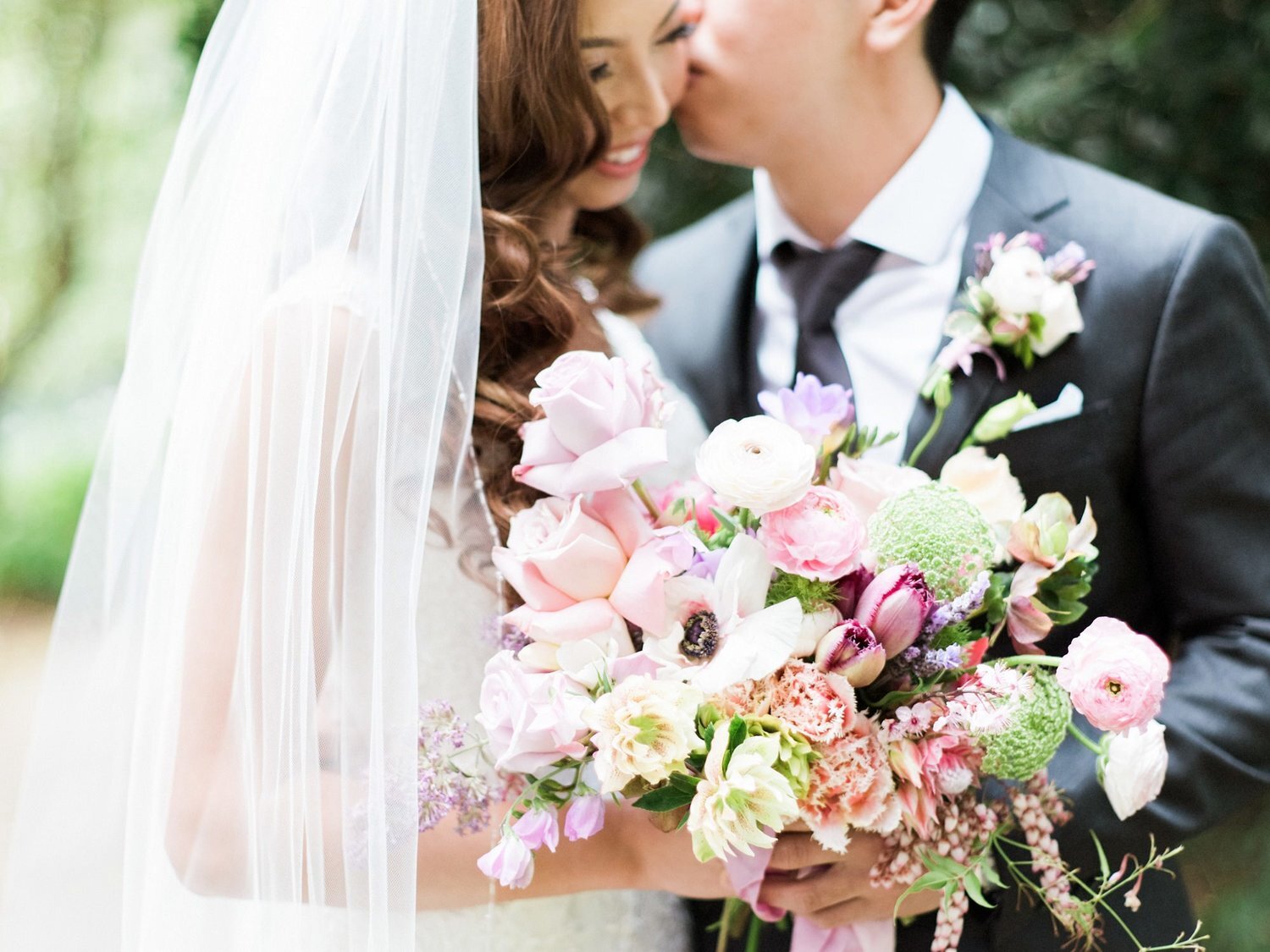 couples wedding photo shoot in bowral with we are origami photography