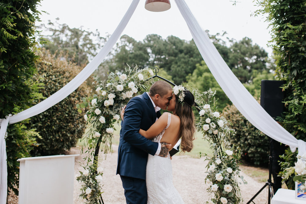 kiss the bride