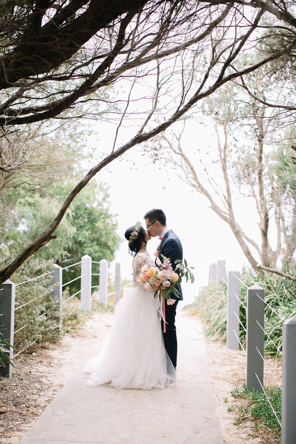 couple photo shoot for wedding at south maroubra