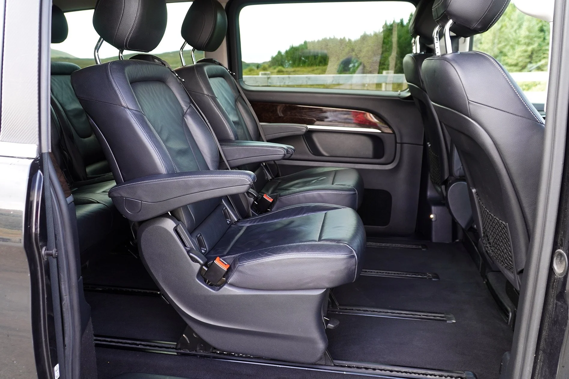 Merc van Interior 1e.jpg