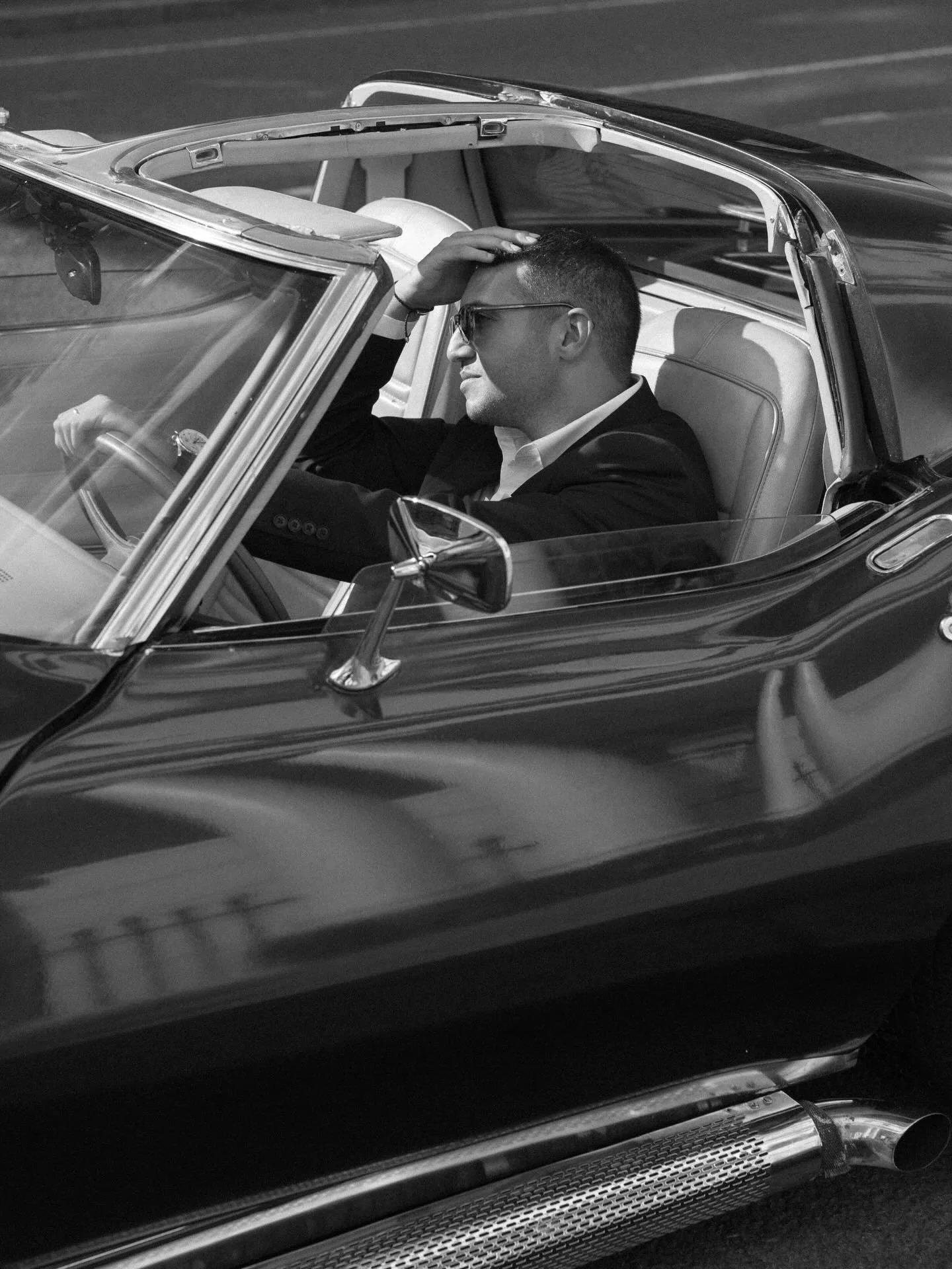 A moment for the Grooms 🙌🏻

#groomstyle
#groomportrait
#groominspiration
#weddingtailoring