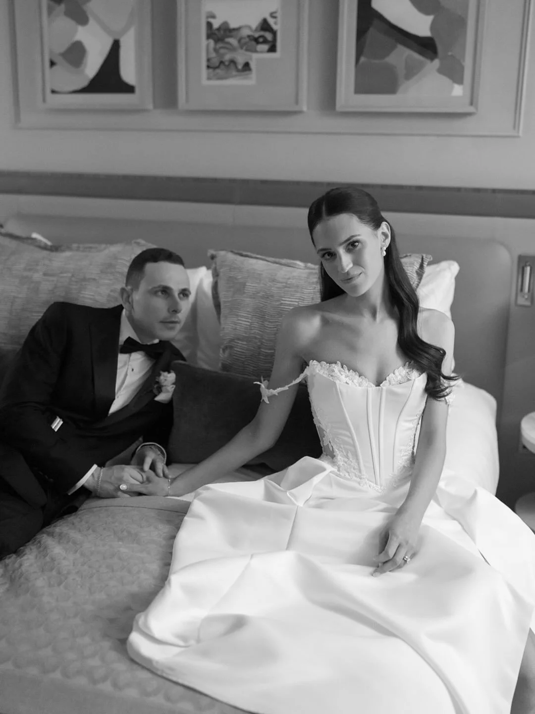 One wedding, three different moods 🤍

#candidweddingphotography #cinematicweddingphotography #jewishweddinglondon #londonweddingphotographer