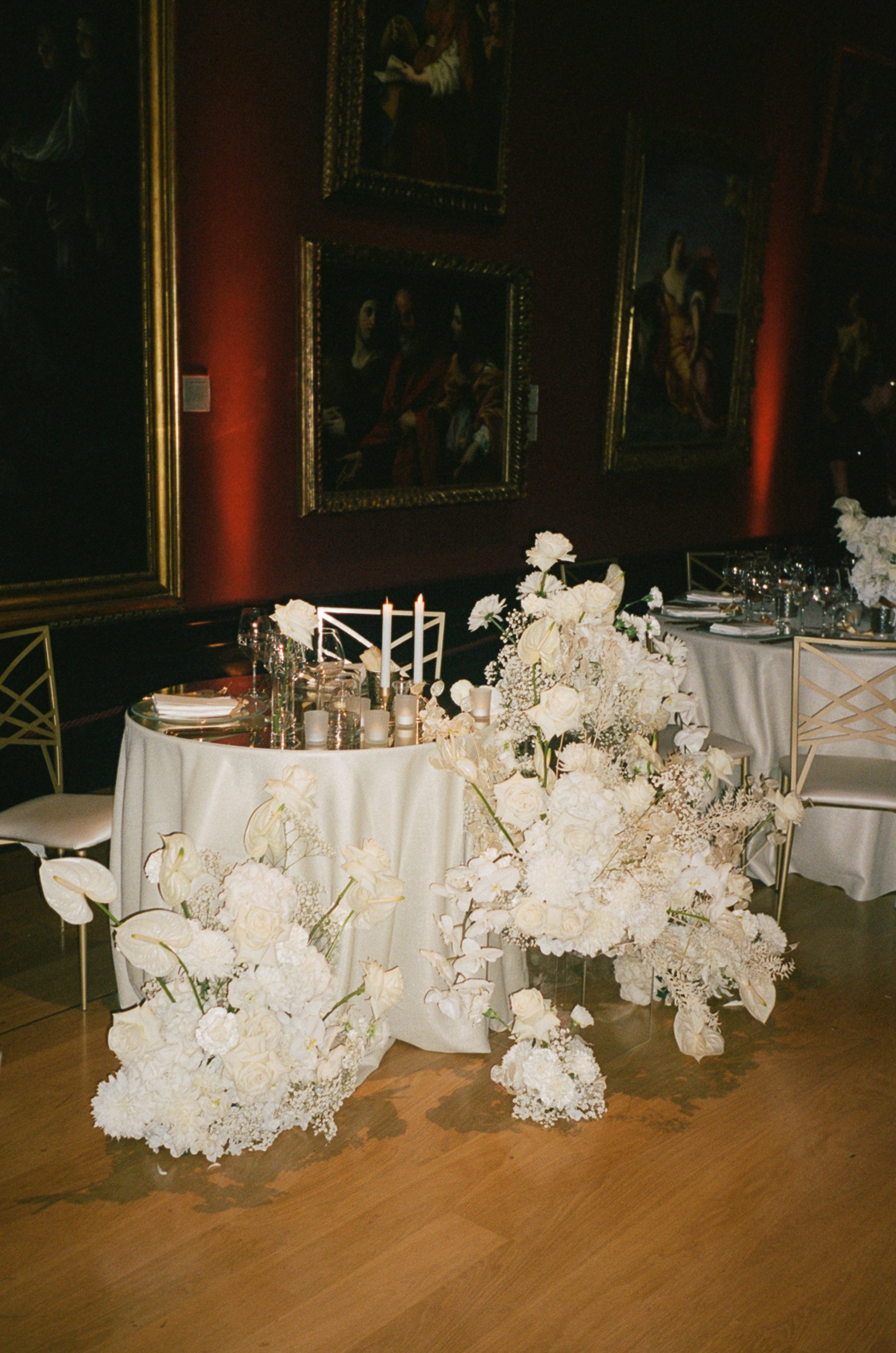 national-gallery-london-wedding-35mm-film-50.jpg